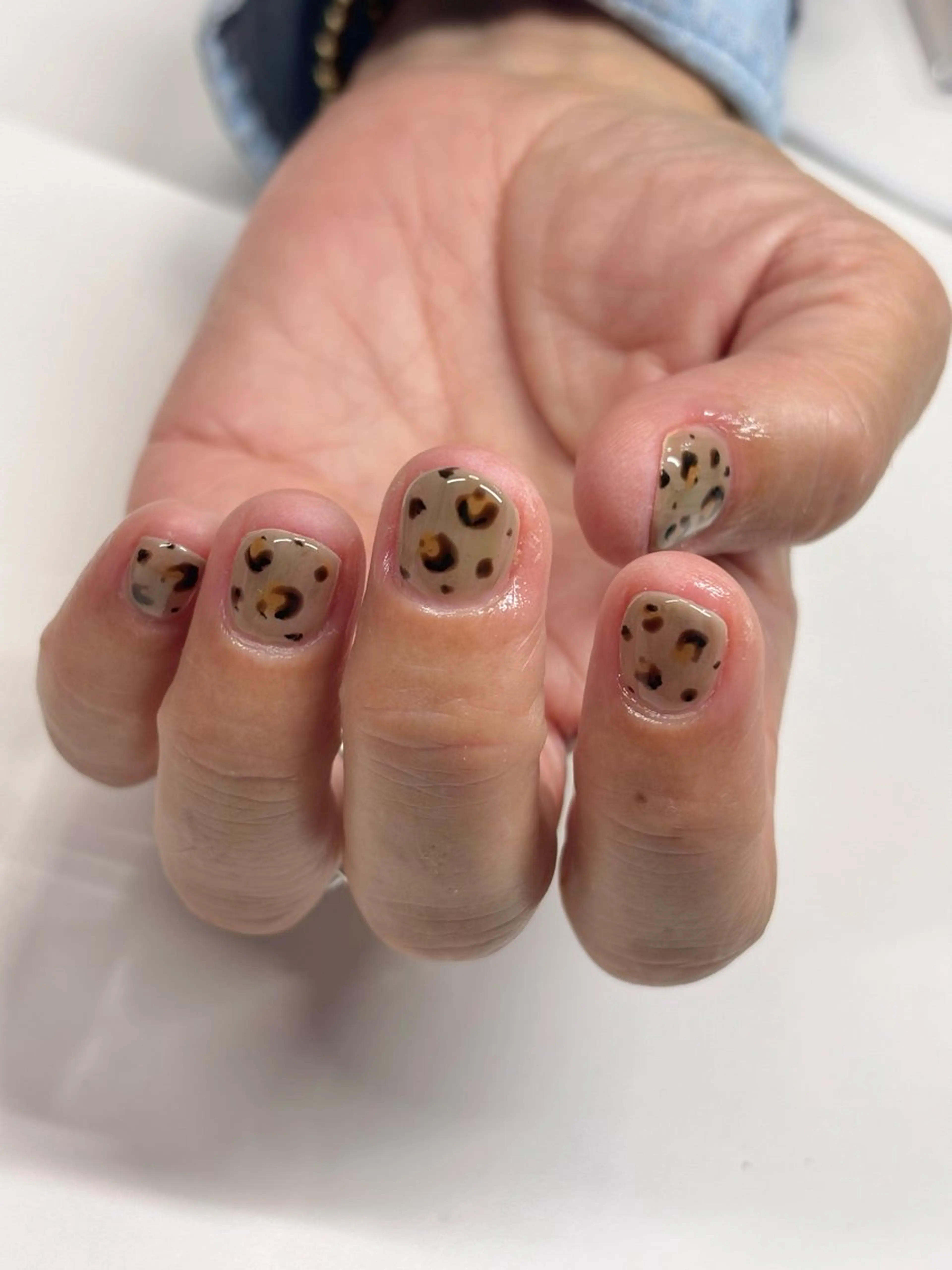 ネイル アニマル柄 ハンドネイル iconail 下北沢 NONのネイルデザイン