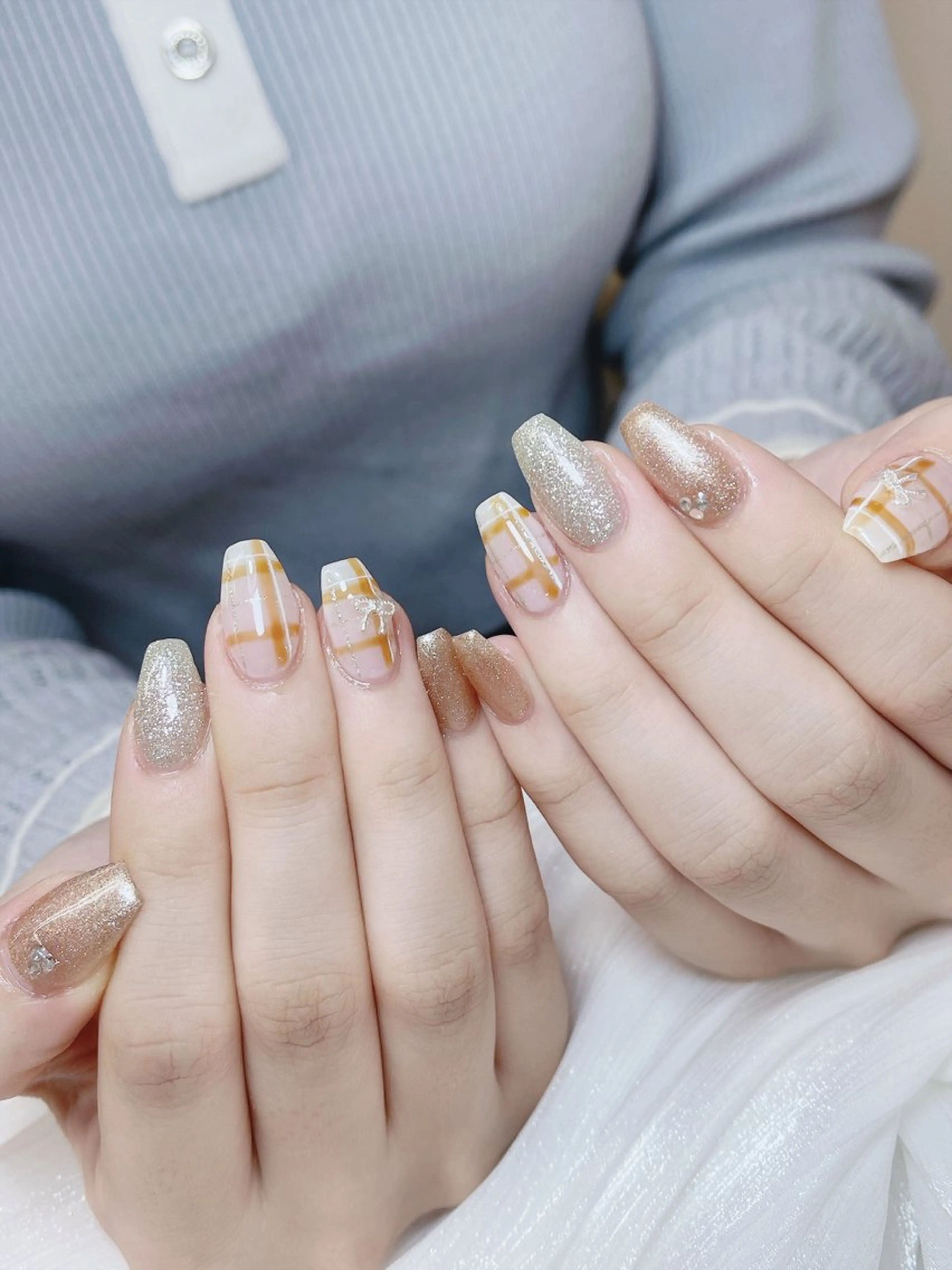 ネイル チークネイル フレンチネイル グラデーション キラキラネイル 韓国ネイル ハンドネイル DUO MI所属・DUO   MI nail salonのネイルデザイン