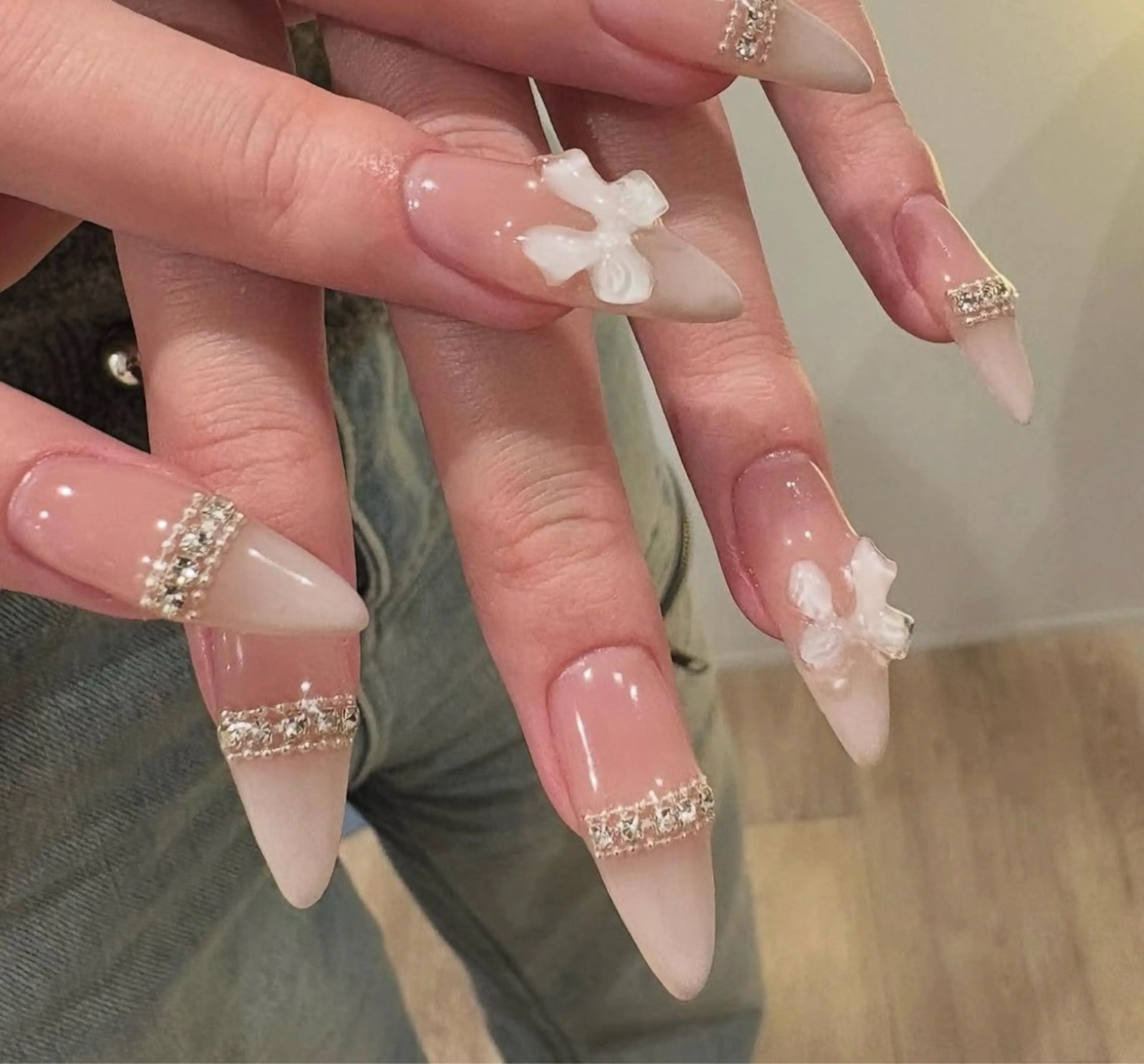 ネイル ハンドネイル BERA NAILSのネイルデザイン