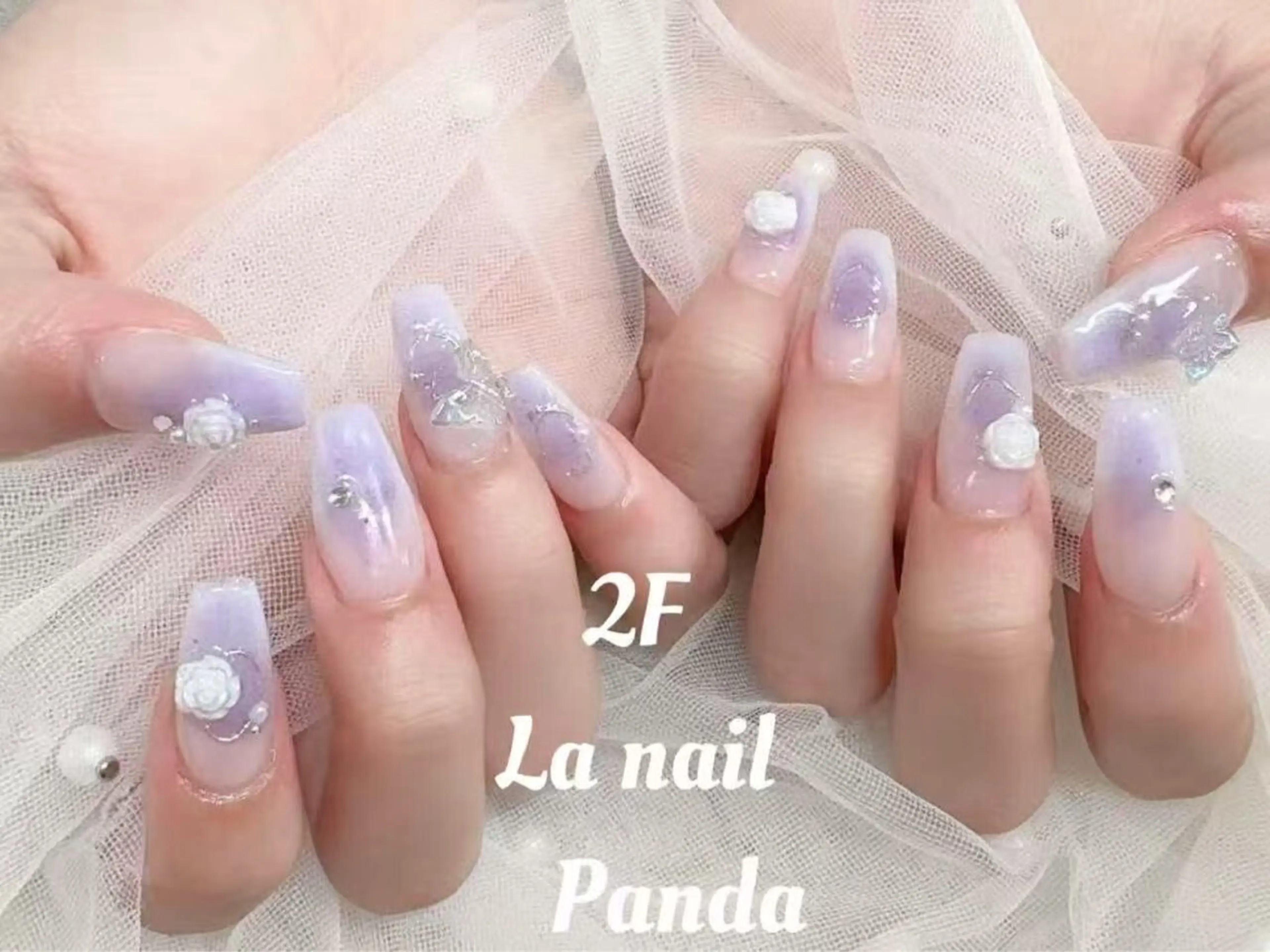 ネイル リラクサロンRIRI所属・La nail pandaのネイルデザイン