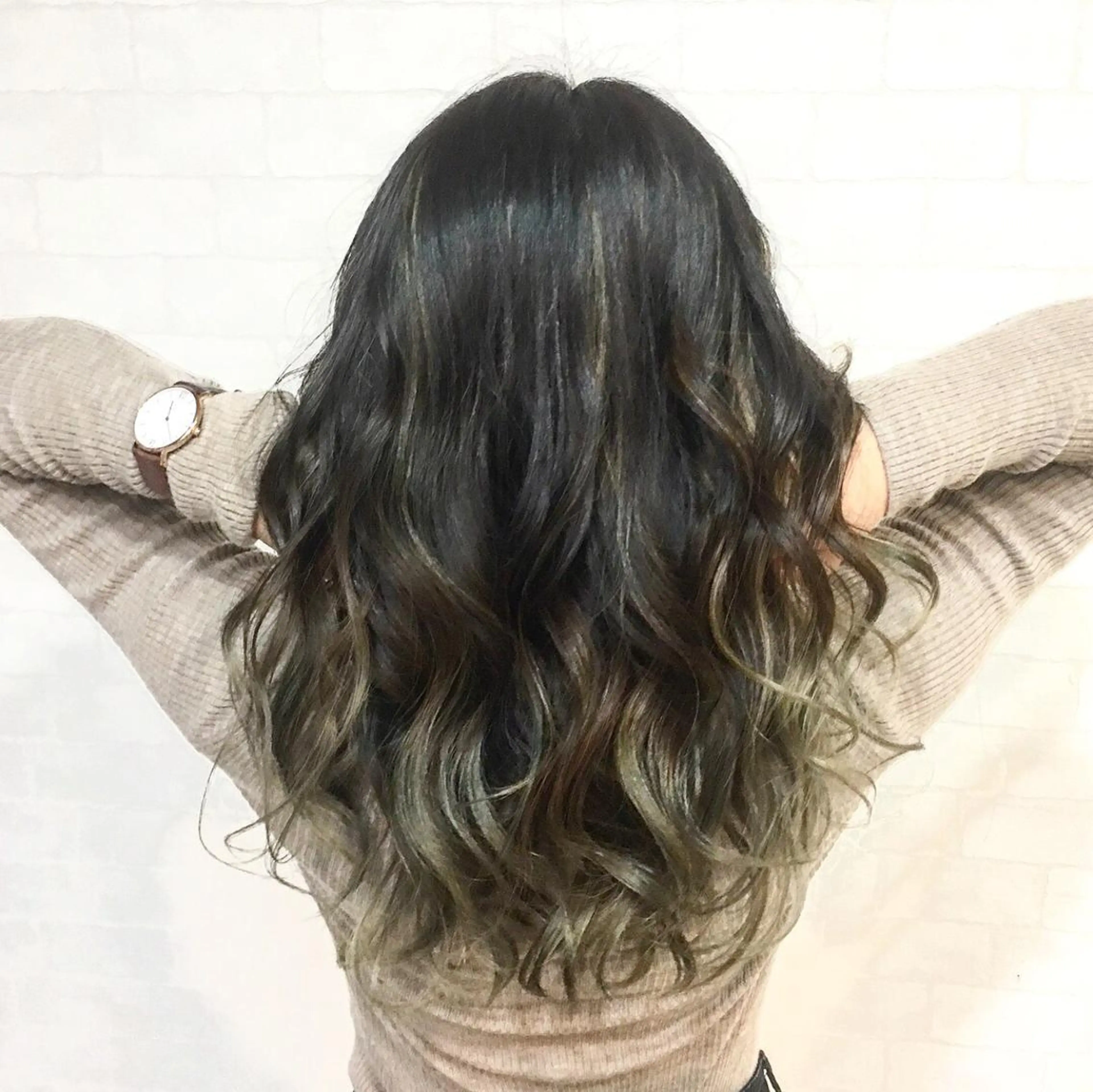 ロング レイヤーカット Agu hair rupia 金沢店所属・金沢美容室/ 艶髪/夜営業/JINのヘアスタイル