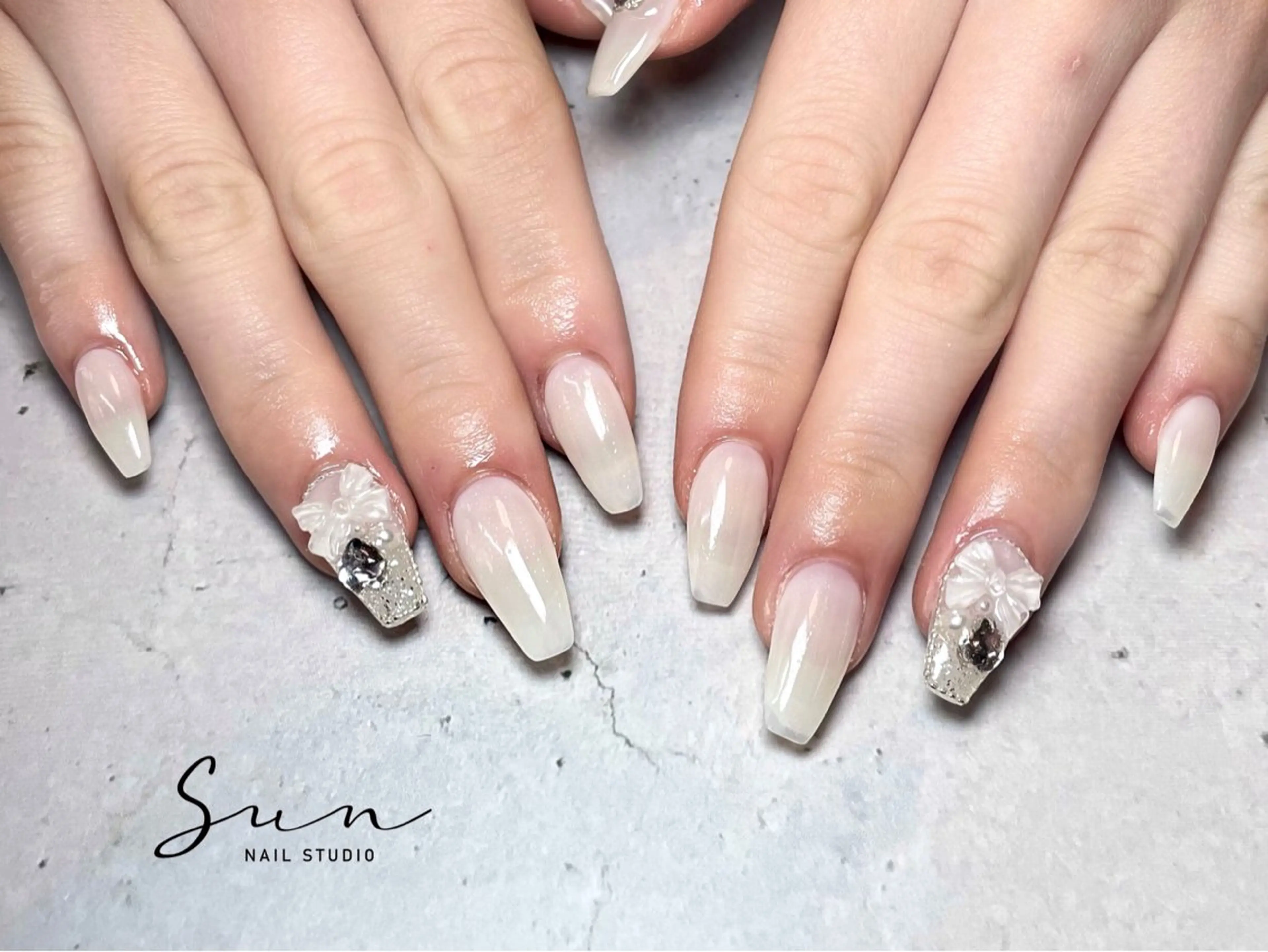 ネイル ハンドネイル ハンドケア SUN nail上本町のネイルデザイン