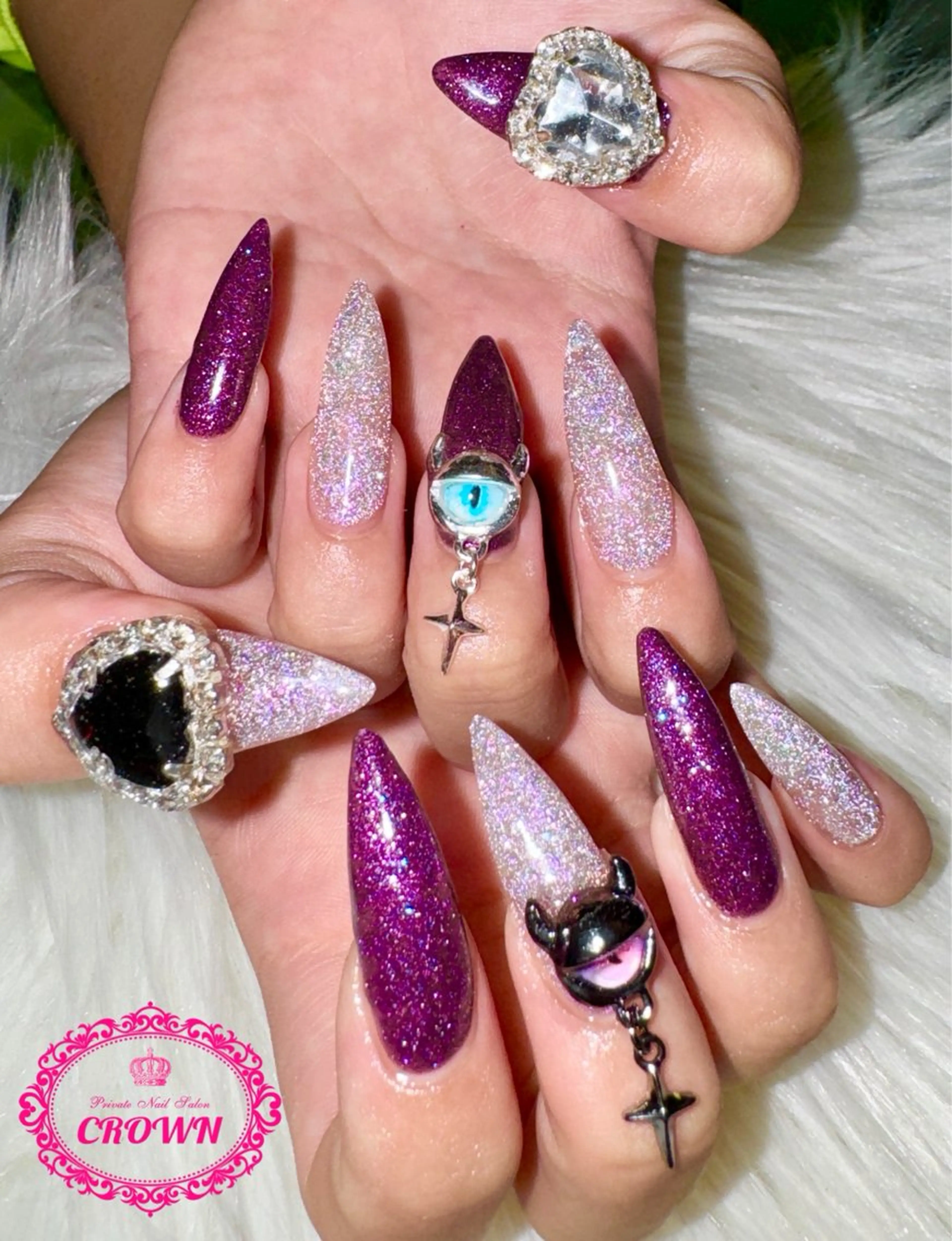 ネイル CROWN プライベートサロンのネイルデザイン