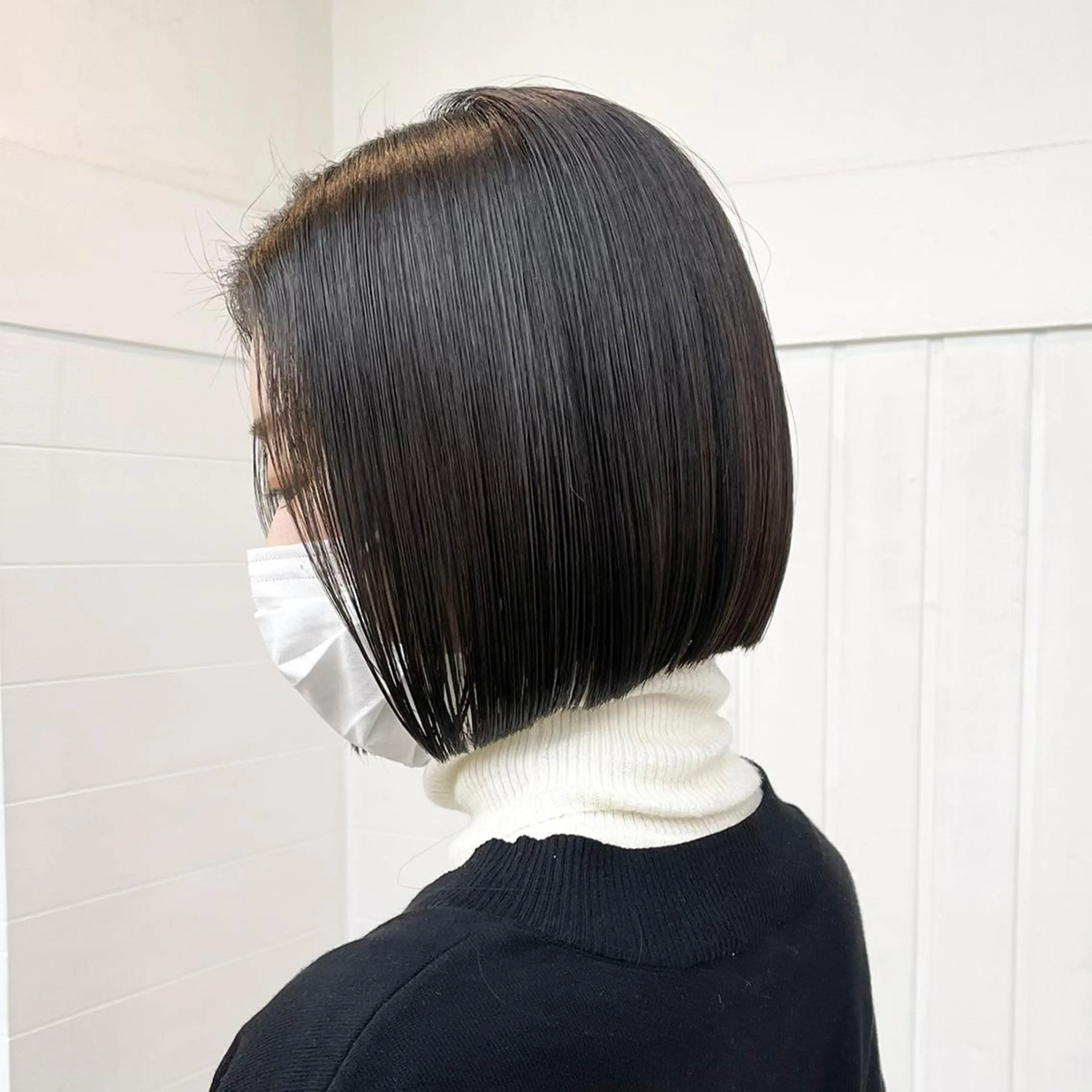 ショート カラー アディクシーカラー アッシュ ミストバング ブリーチ ブロンド カット ヘアカラー トリートメント N° anfeel 渋谷🪞🫧のヘアスタイル