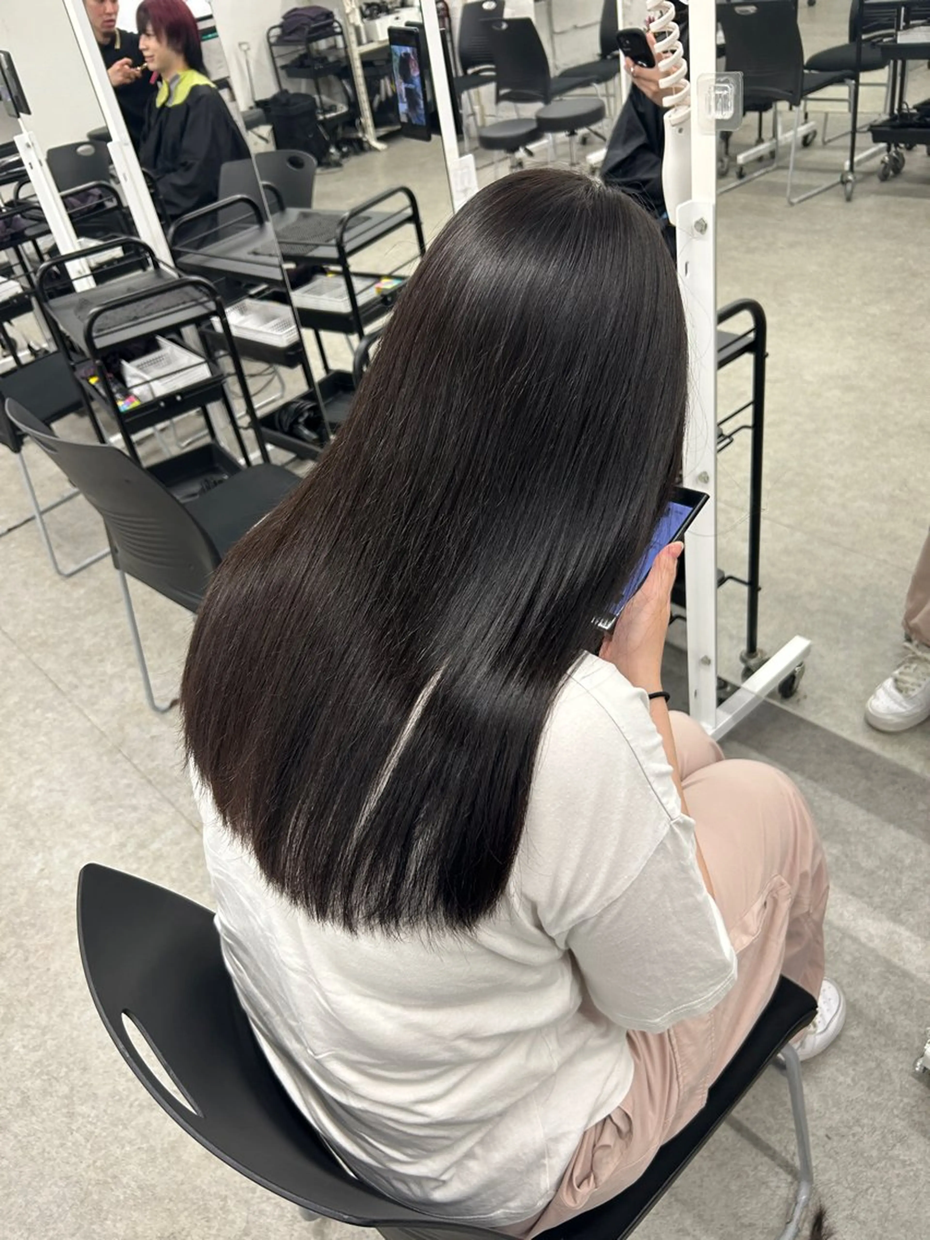 ロング カラー ヘアカラー トリートメント 海外風ブリーチなし 🫒Rion🫒🩶のヘアスタイル