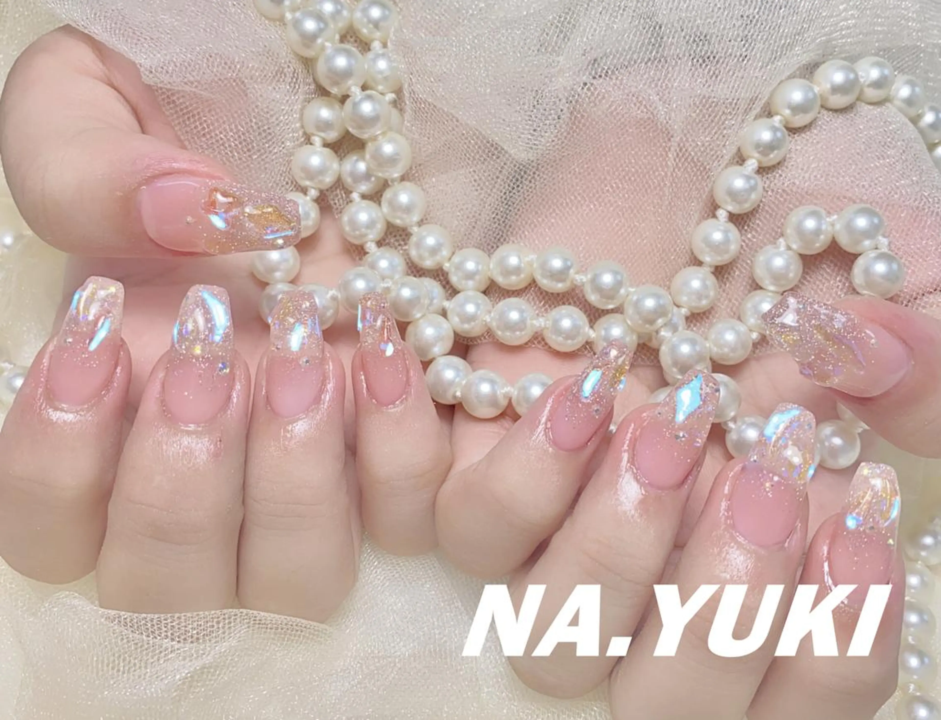 ネイル ハンドネイル ハンドケア 🌷 Mooning 🌷のネイルデザイン