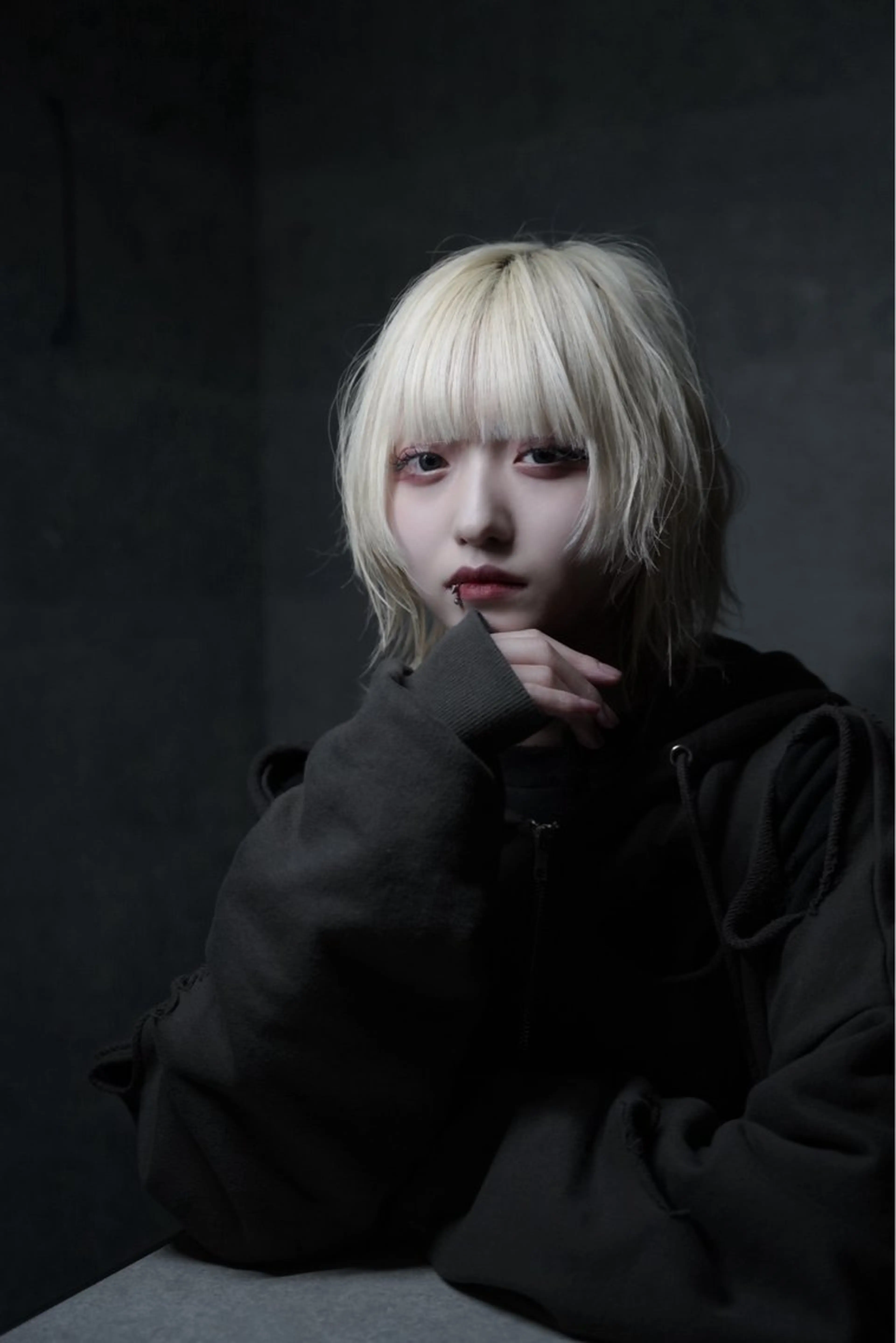 カット+ブリーチ+カラー+トリートメントの写真
