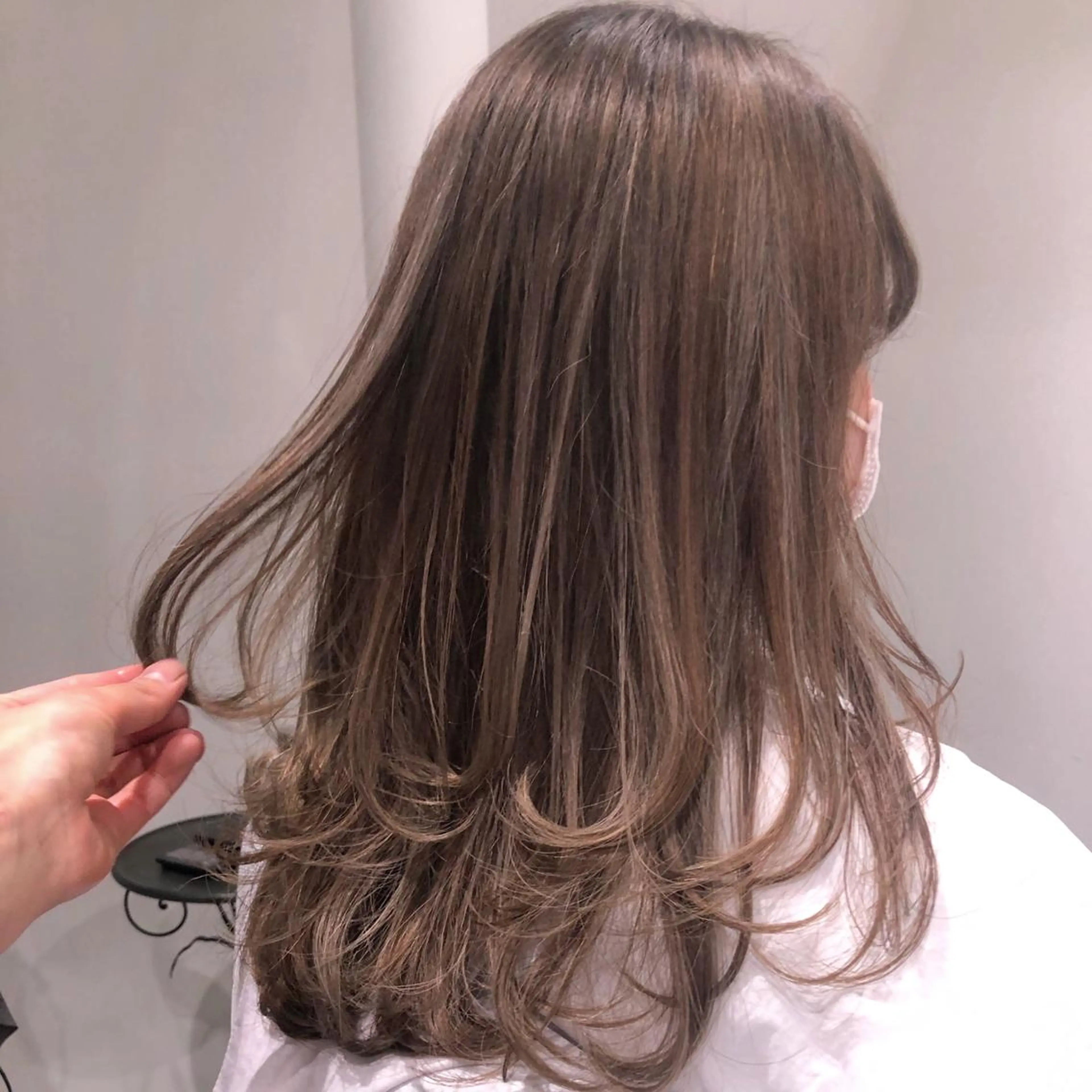 ロング カラー ハイライトカラー ハイライト miyu ハイトーン/レイヤーのヘアスタイル