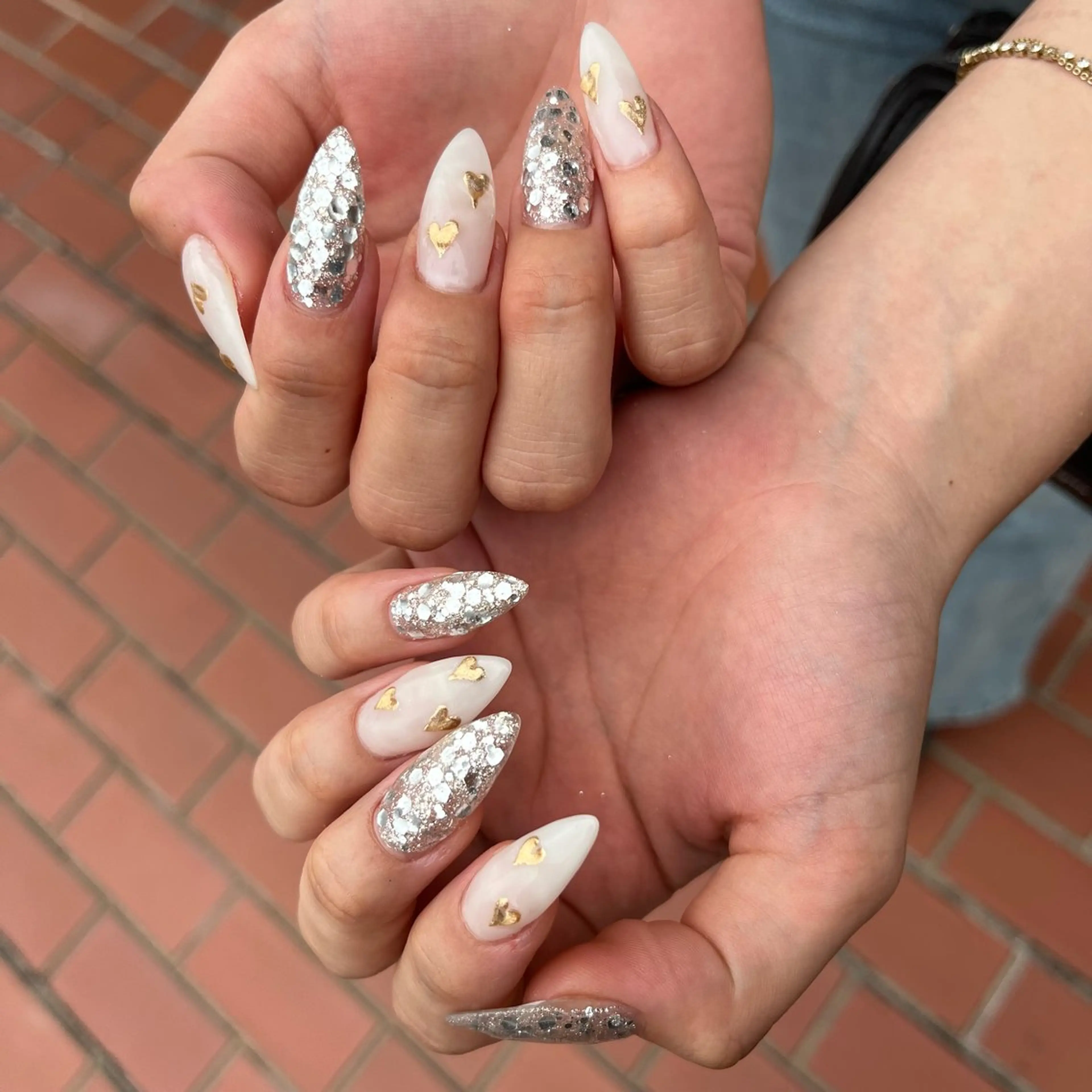 ネイル ゴールド ハート ミラーネイル ハンドネイル nailsister ただのネイルデザイン