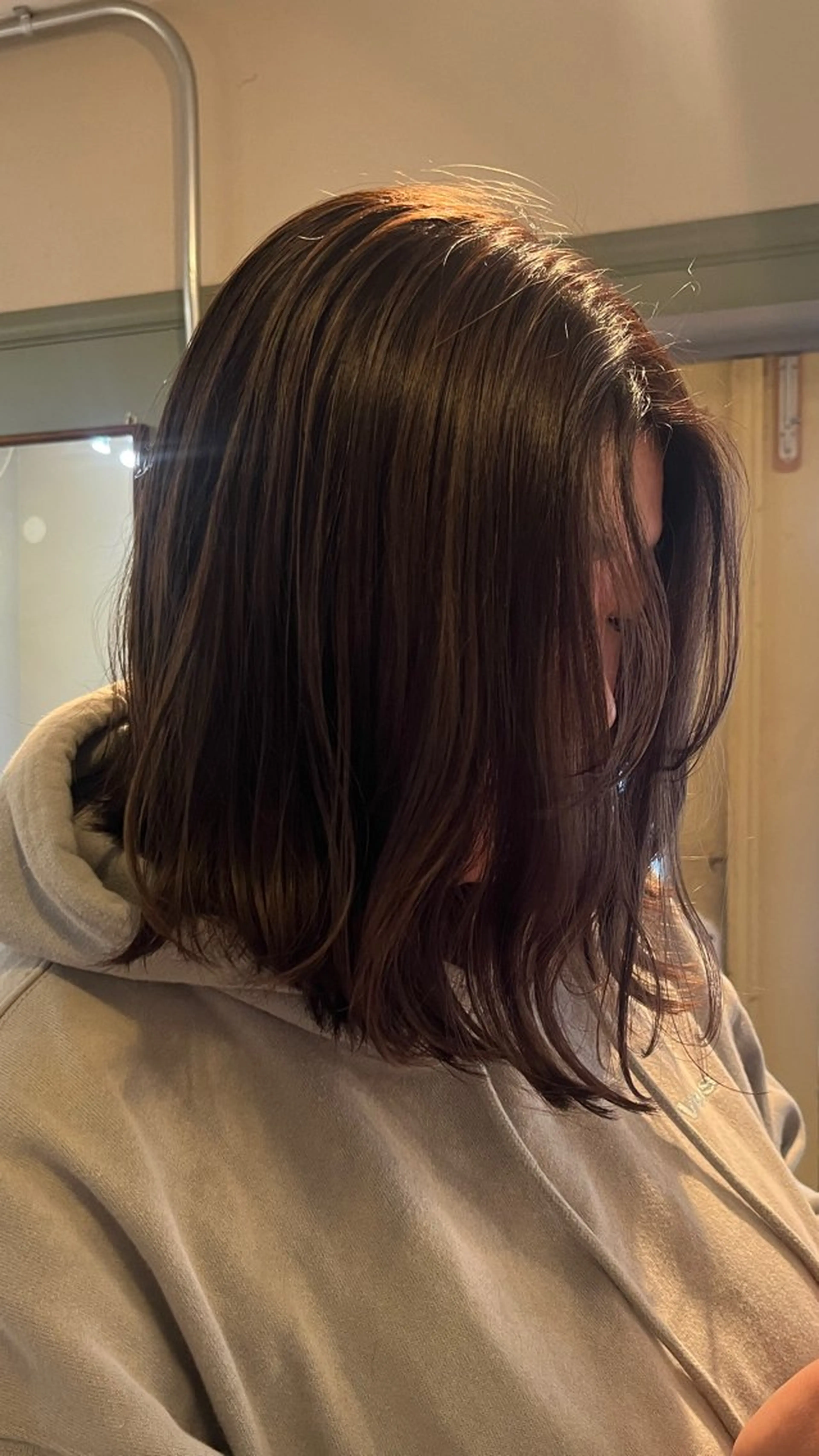 ミディアム 甲斐 真桜のヘアスタイル
