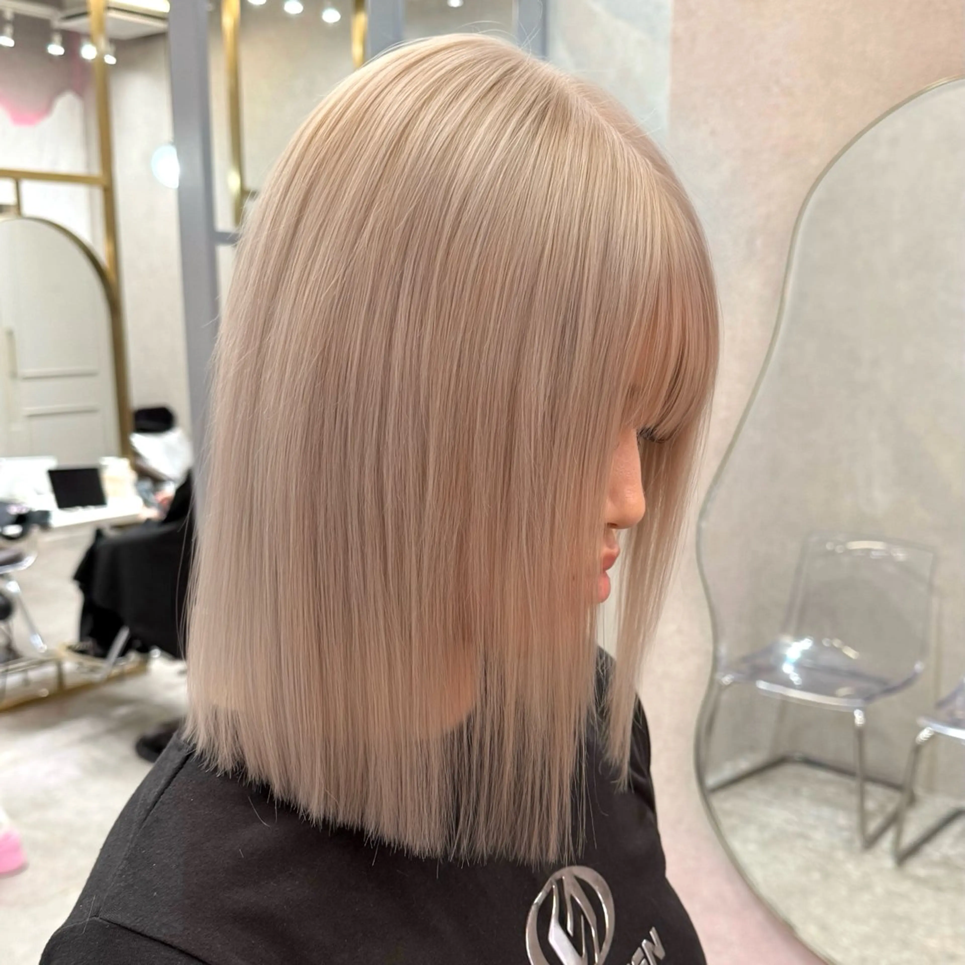 ミディアム カラー ヘアカラー トリートメント ヘッドスパ ヘアセット ケアブリーチ 韓国レイヤーKYONのヘアスタイル