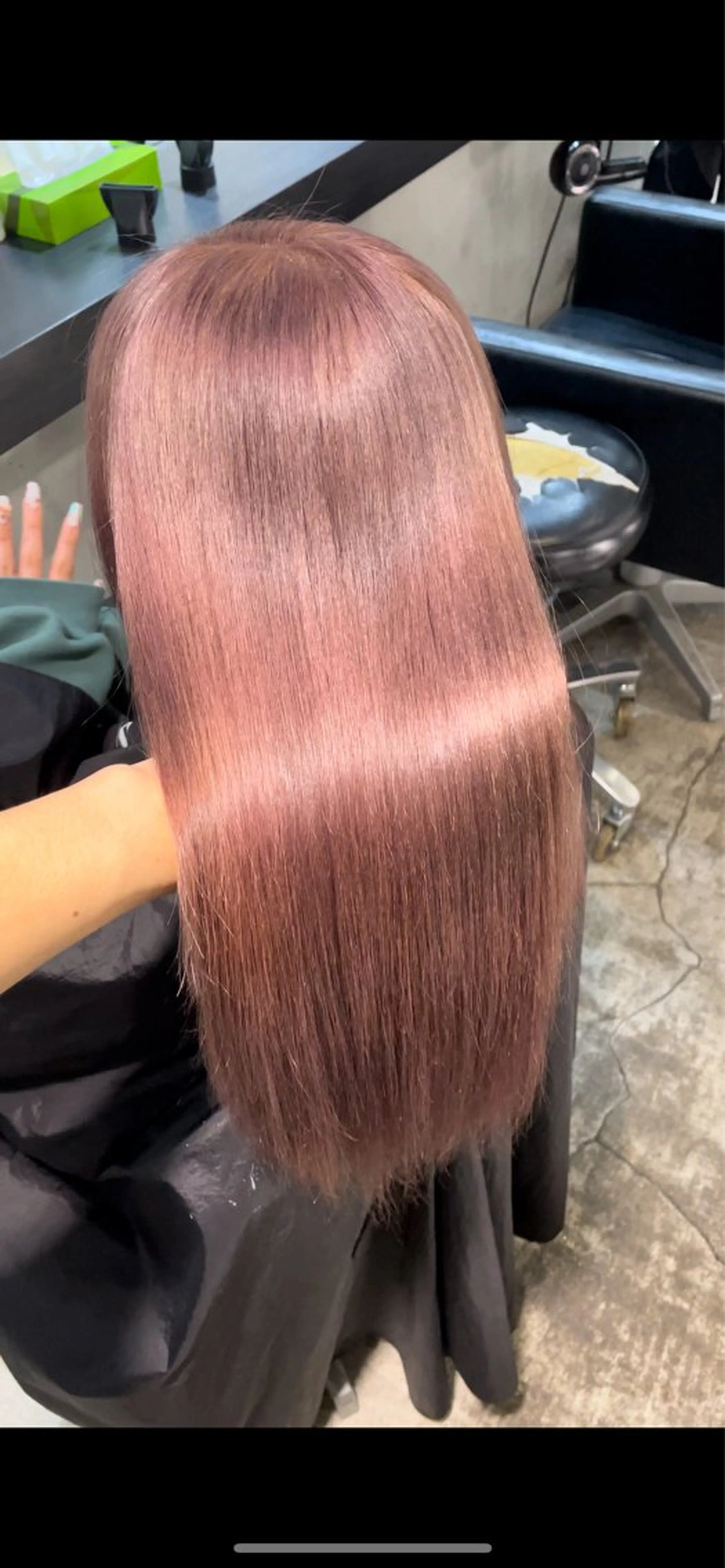 カラー ピンクカラー ヘアカラー WELLY  TOKYO所属・🌈レイヤーカット/ ハイトーン🌈タクマのヘアスタイル