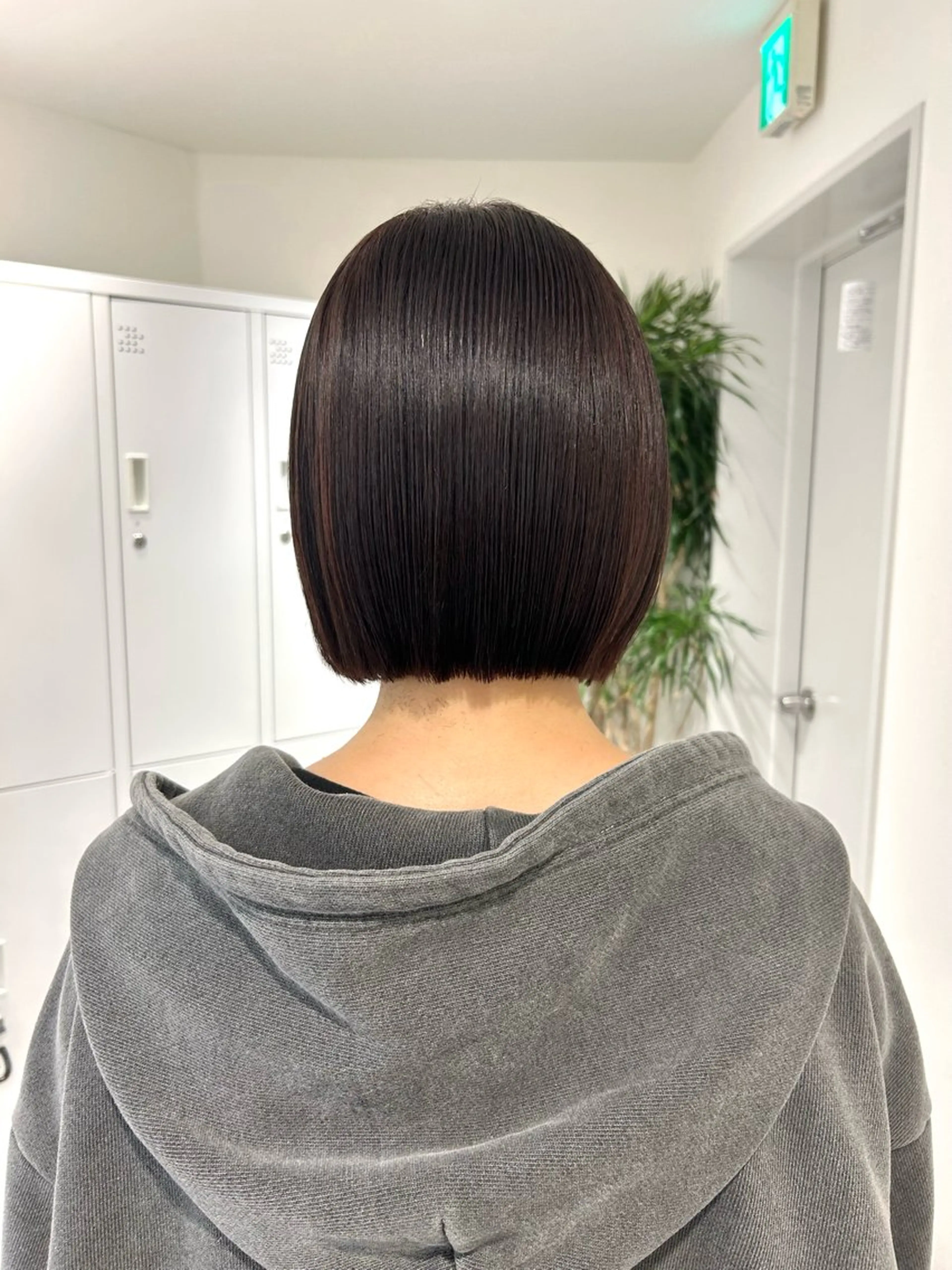 ショート ボブ 縮毛矯正 カット 縮毛矯正 結べるくびれボブ/透 明感カラーtaigaのヘアスタイル