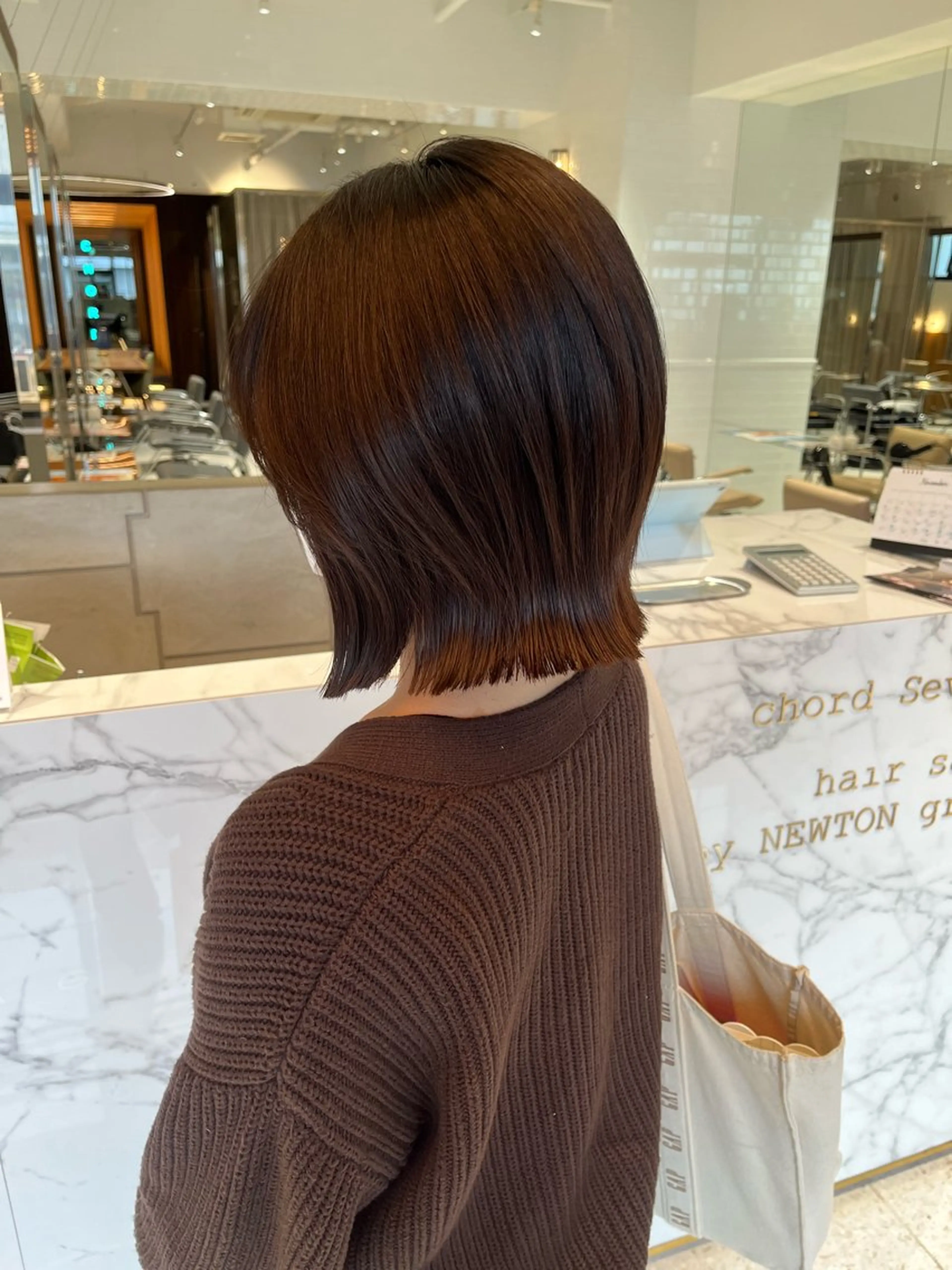 ミディアム ボブ くびれヘア レイヤーカット カット haruna .のヘアスタイル