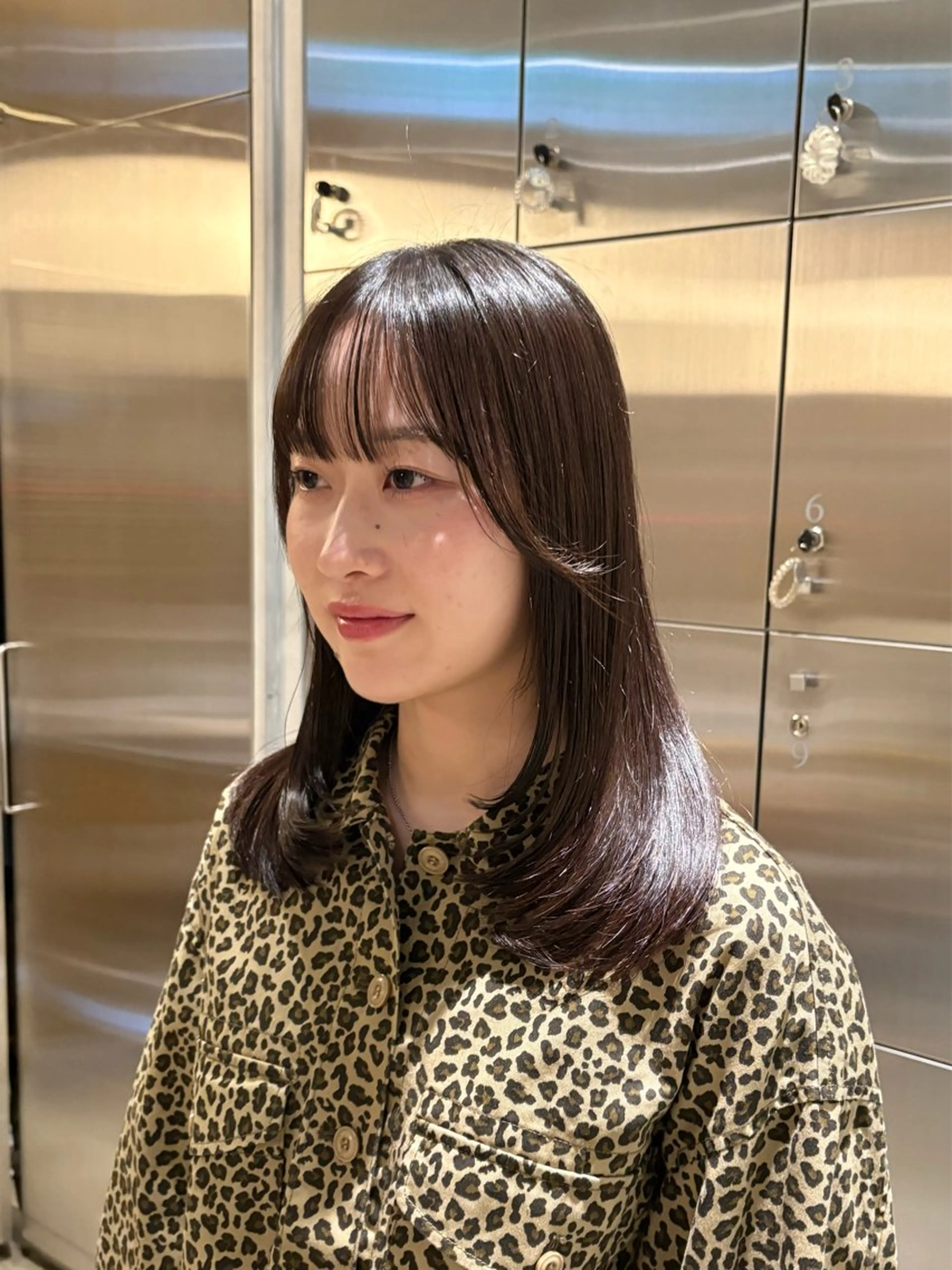ロング 顔まわりレイヤー 顔周りカット レイヤーカット ロング 樋口 花穂のヘアスタイル