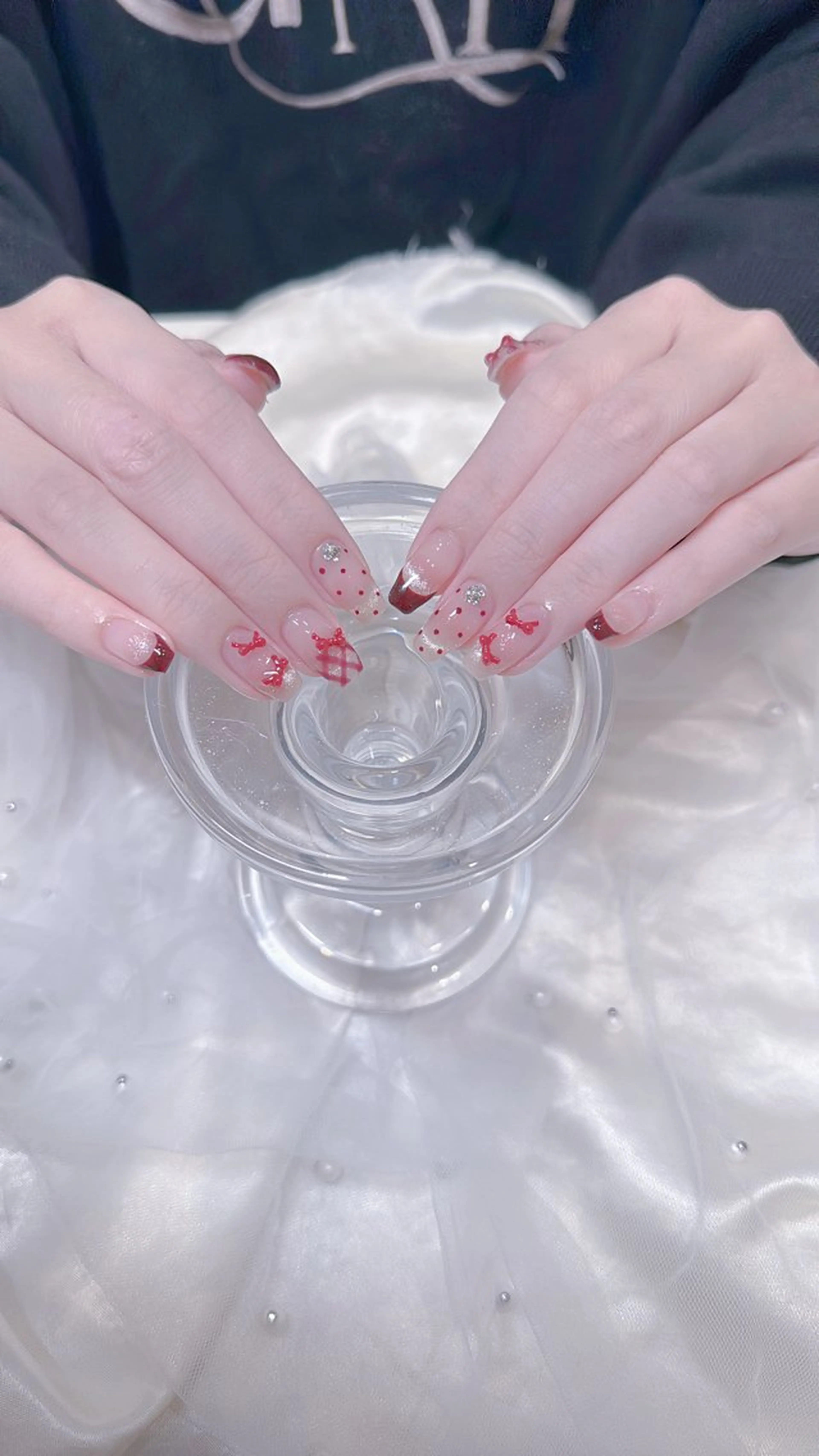 ネイル ボルドー フレンチネイル マグネットネイル マグネットフレンチ ハンドネイル GOTODAYシェアサロン名古屋PARCO店所属・୨୧ ayakaのネイルデザイン