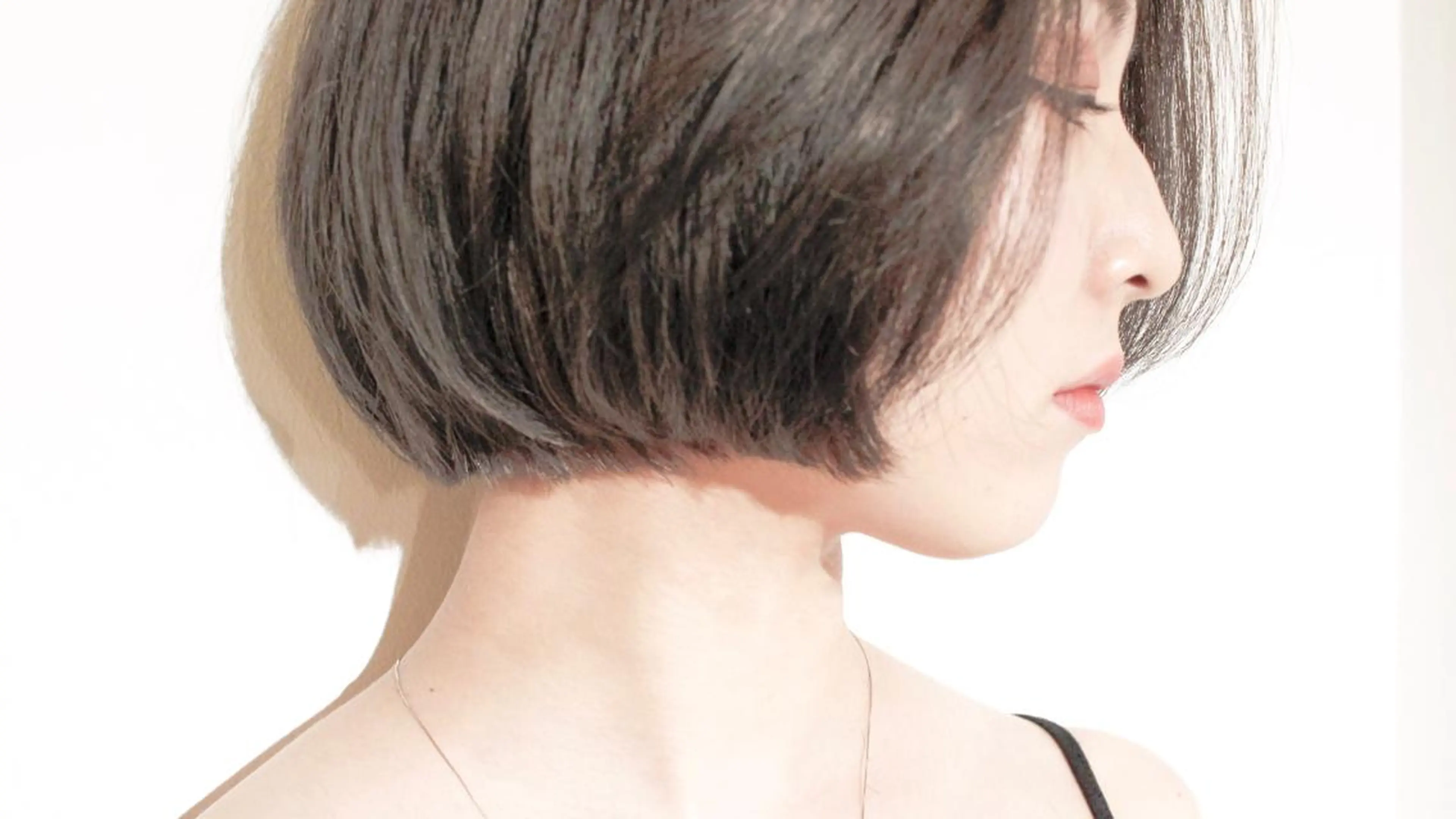 ショート カラー ブリーチ グレージュ ボブ BOB🌟ハイトーン /ブリーチ/TAKUのヘアスタイル