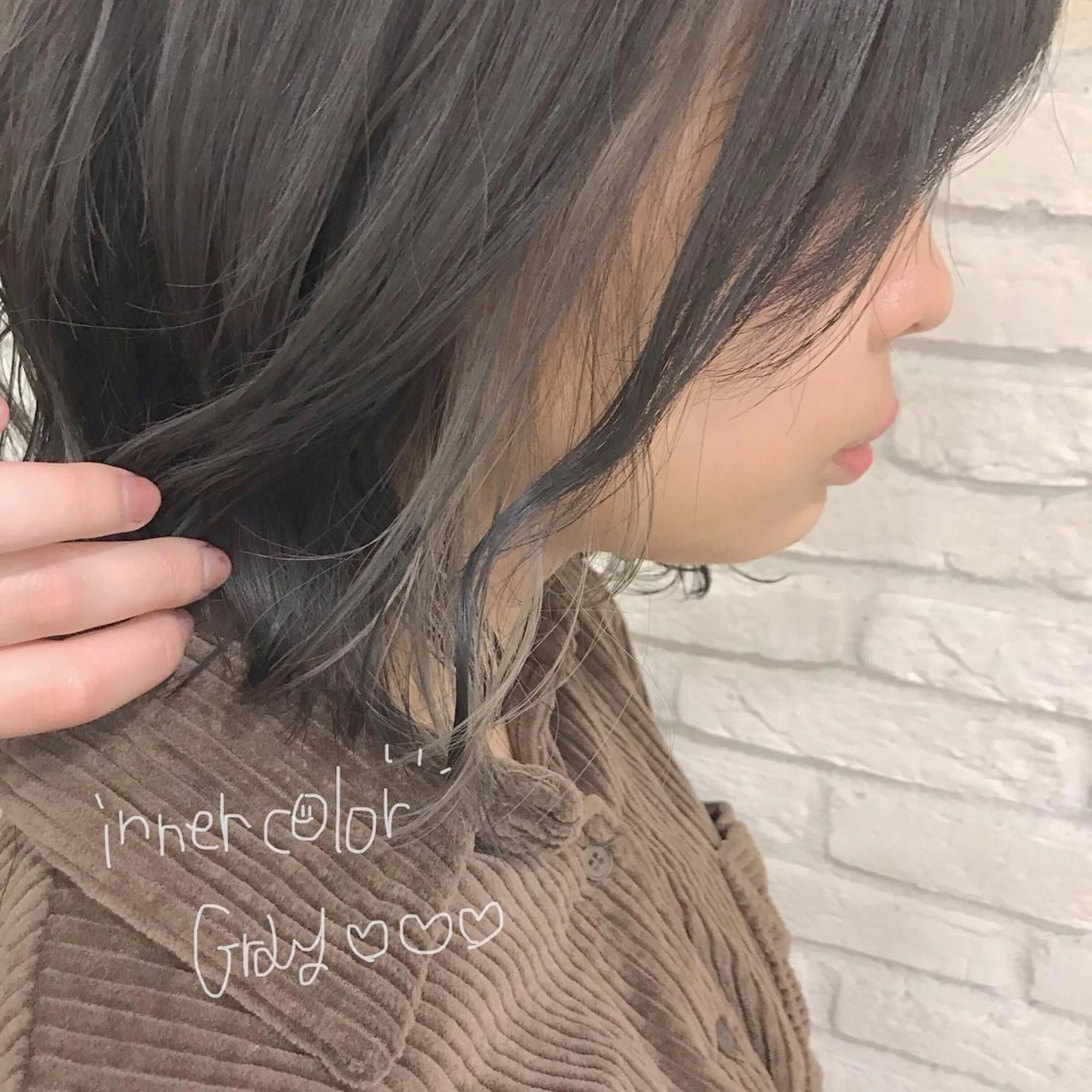 🌼チラ見せっ🌼イヤリングカラー(ブリーチ込)の写真