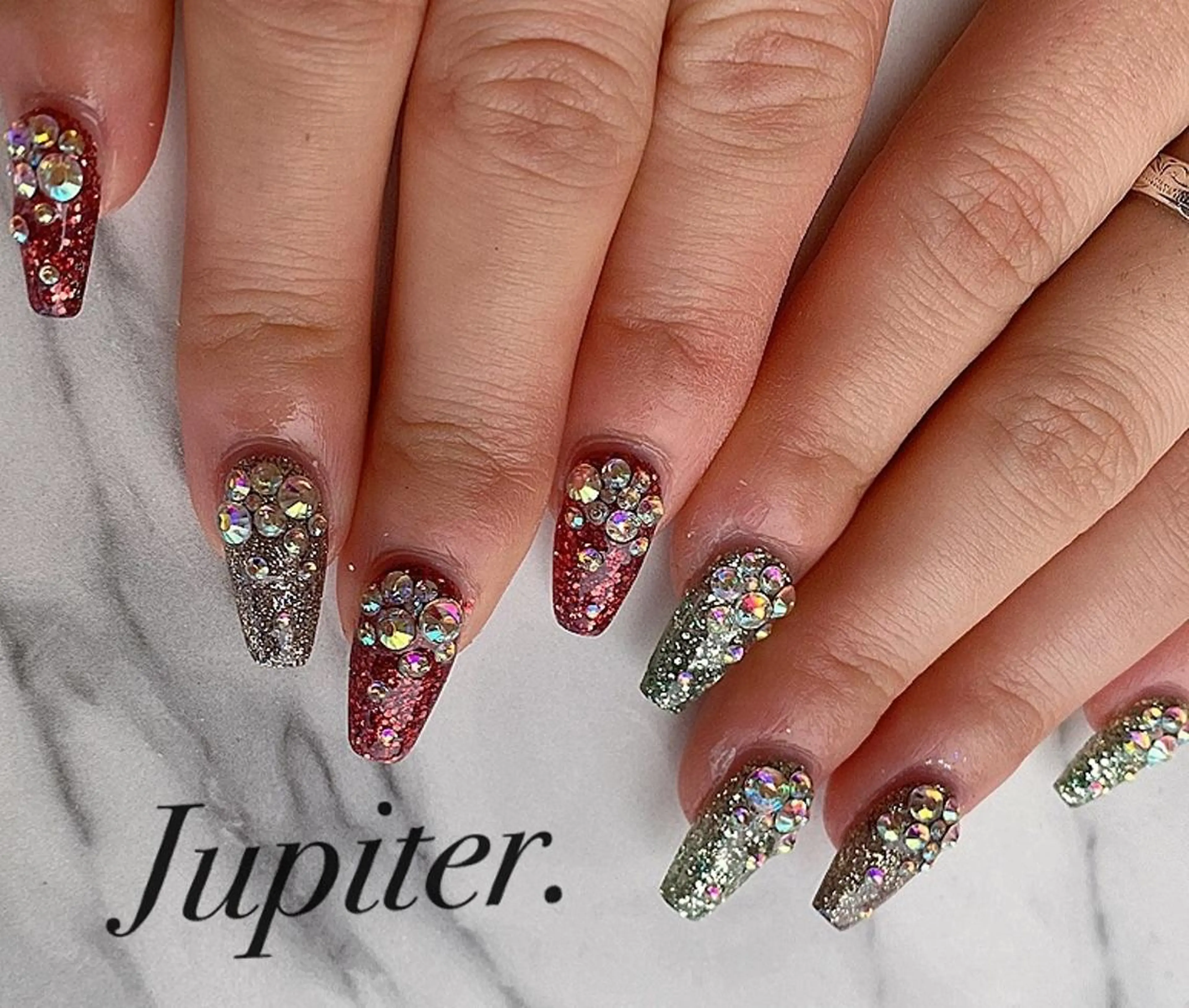 ネイル PrivateSalon Jupiter所属・Jupiter .のネイルデザイン