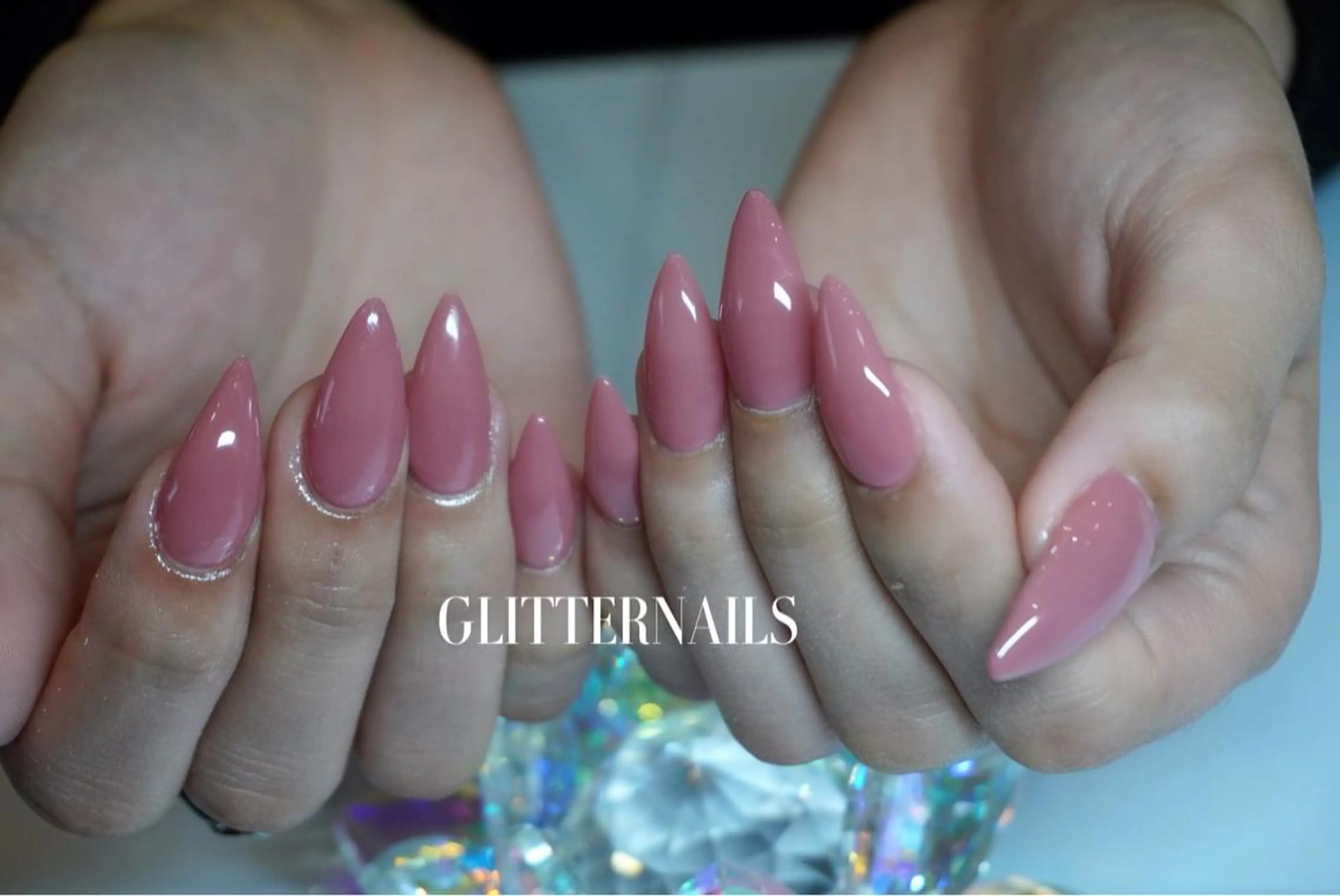 ネイル GLITTER NAILS所属・GLITTER NA ILS〜KOKONEのマツエク・マツパデザイン