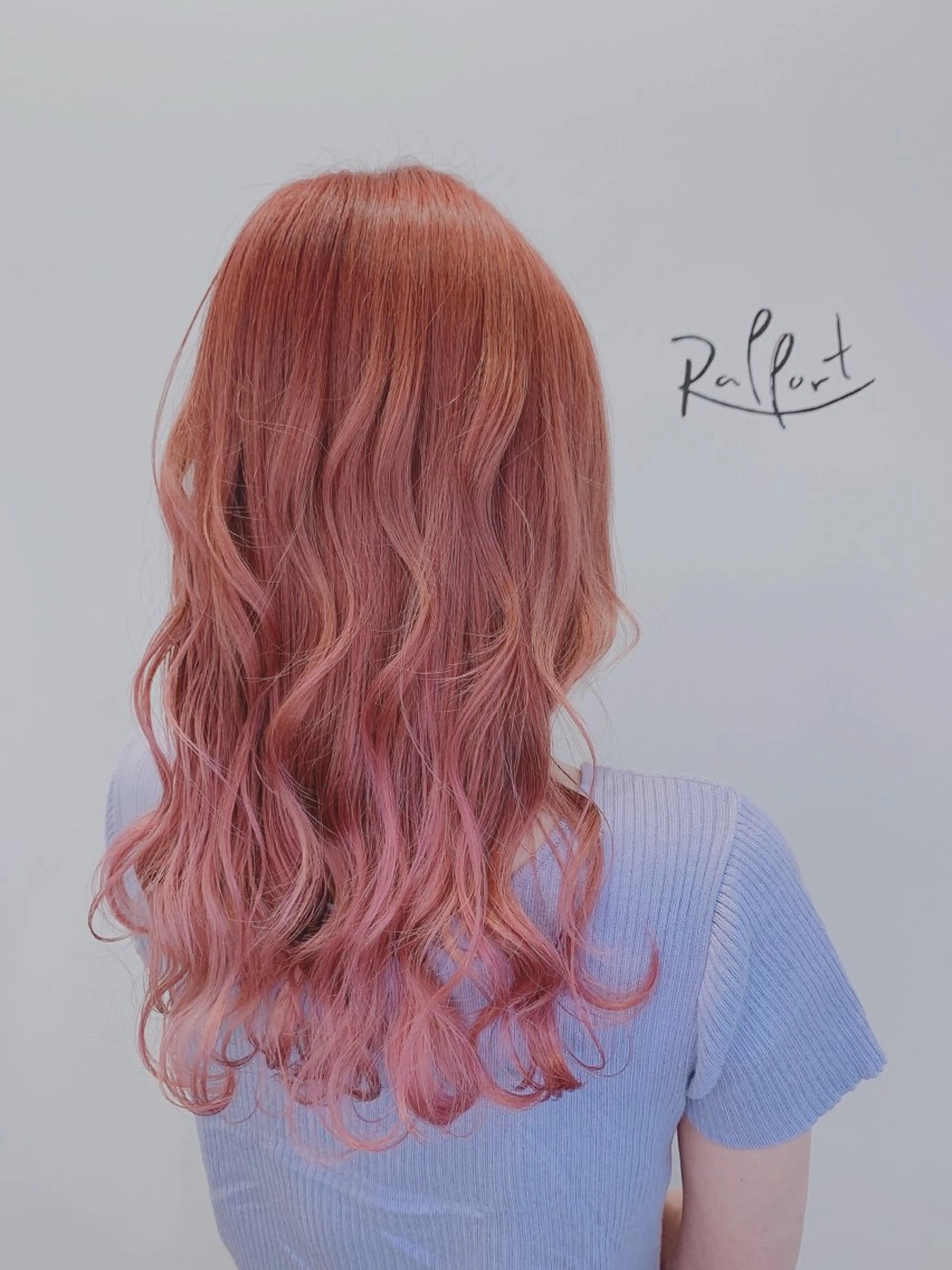 ロング カラー ヘアカラー トリートメント Rapport ラポールのヘアスタイル