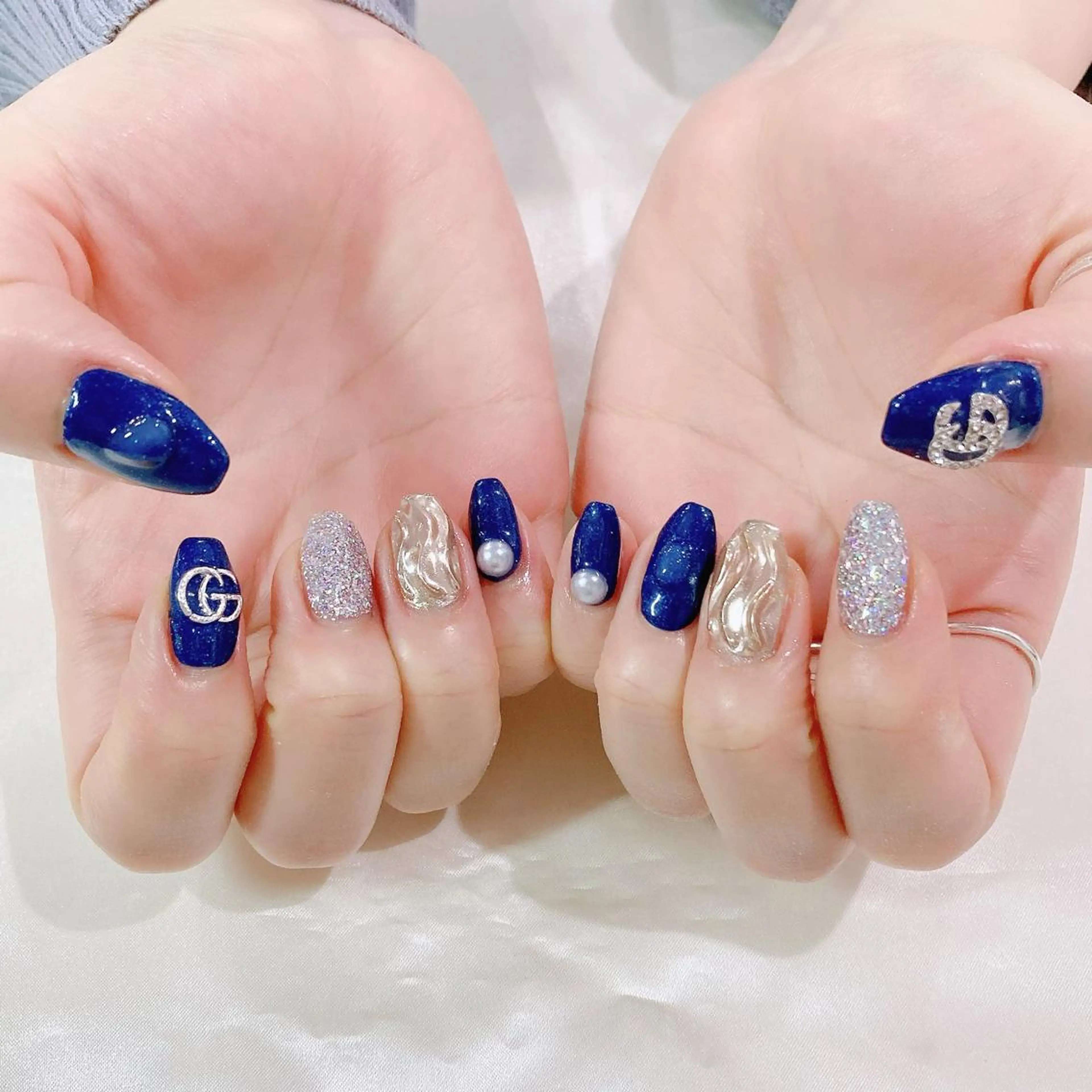 ネイル 入学式 ジェルネイル キラキラネイル ミラーネイル パラジェル ハンドネイル Nail Kのネイルデザイン