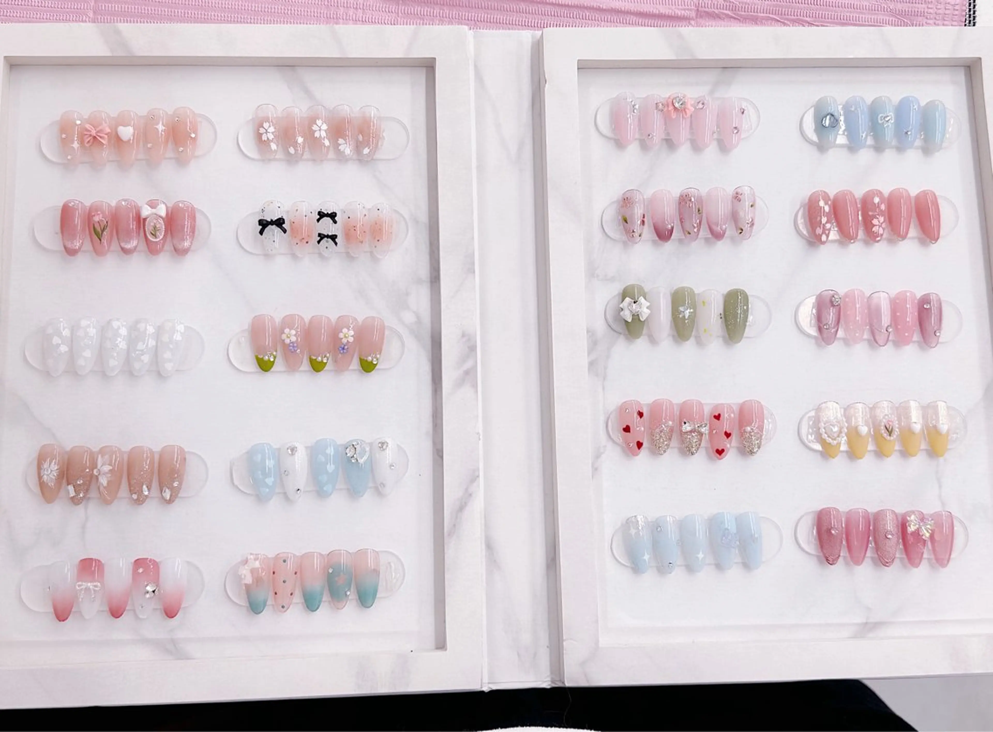 ネイル 春ネイル ☁️Minnin Tsuki ☁️のネイルデザイン