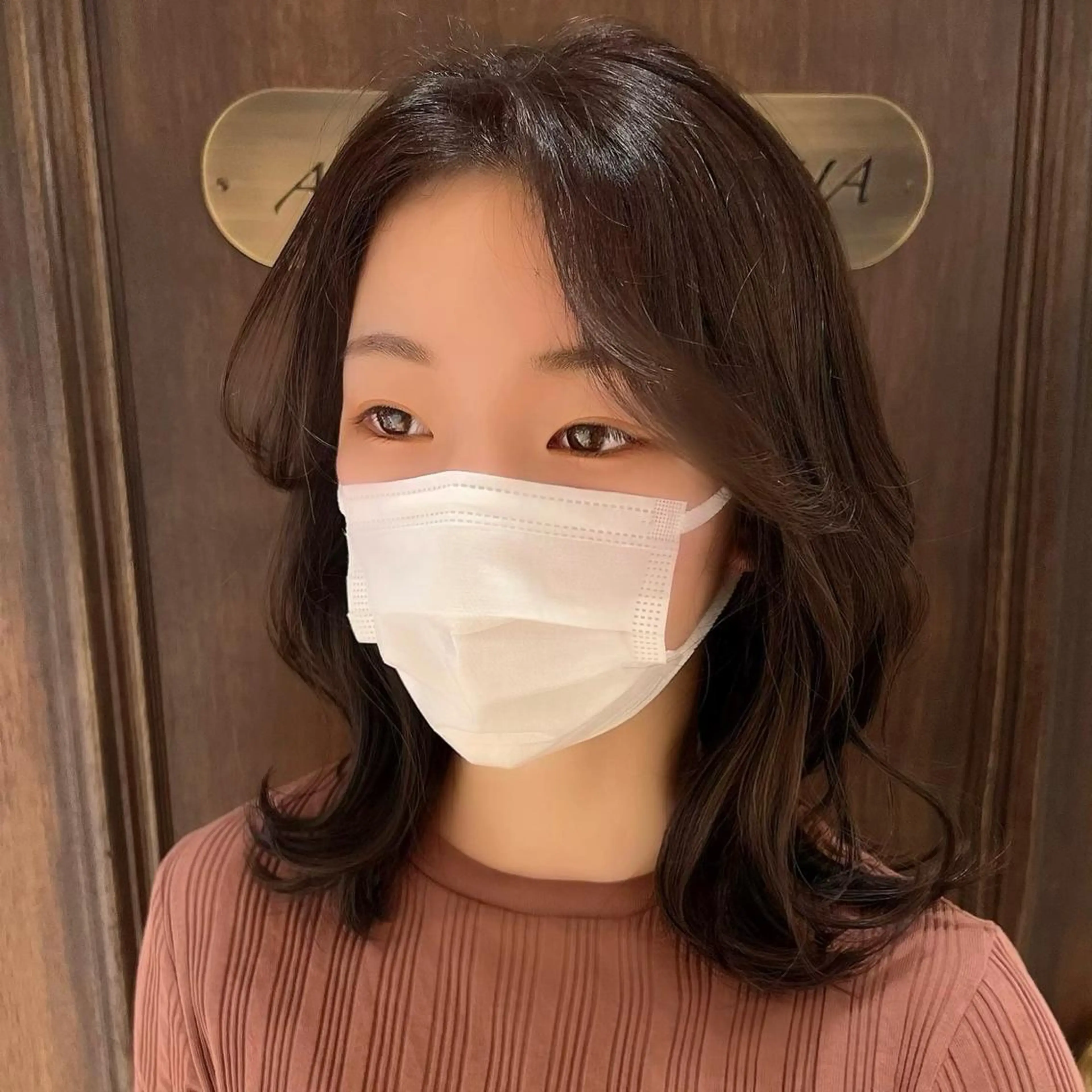 ミディアム くびれヘア 髪質改善 縮毛矯正 カット ヘアカラー トリートメント 🧡くびれヘア/前髪 顔周り🧡久原結衣のヘアスタイル