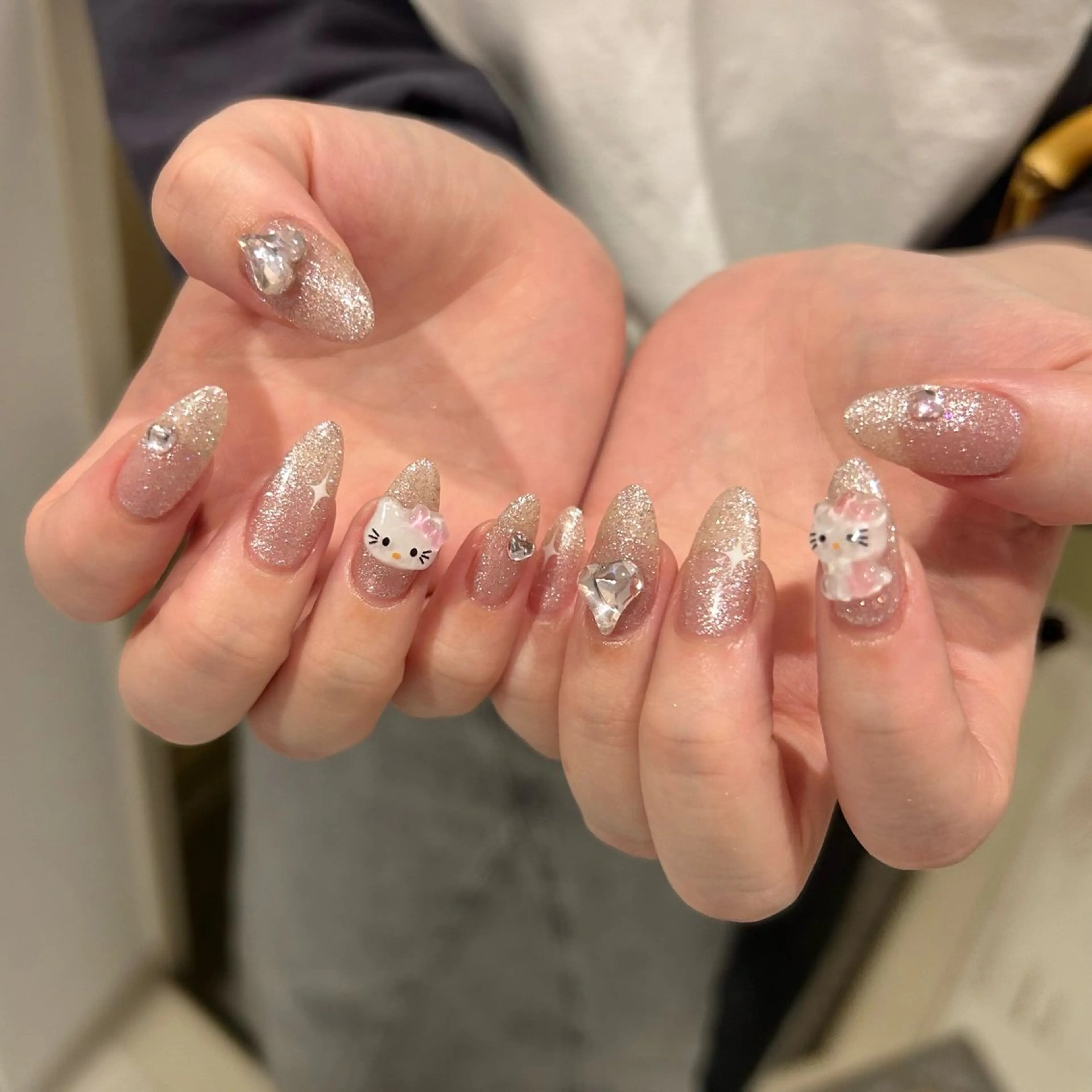 ネイル ハンドネイル ⠀ loggy.のネイルデザイン