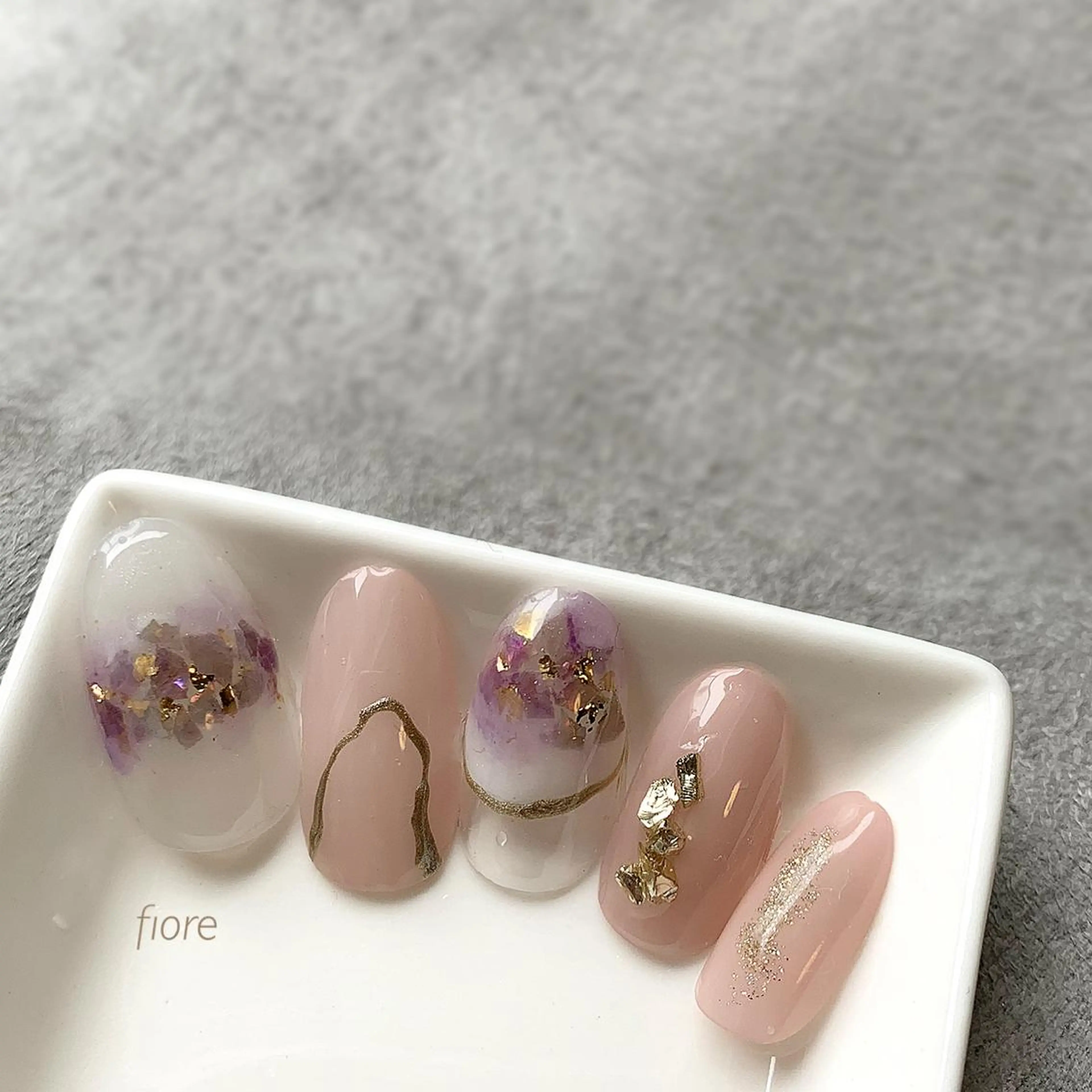 ネイル フィオーレ  fiore所属・fiore みゆきのネイルデザイン