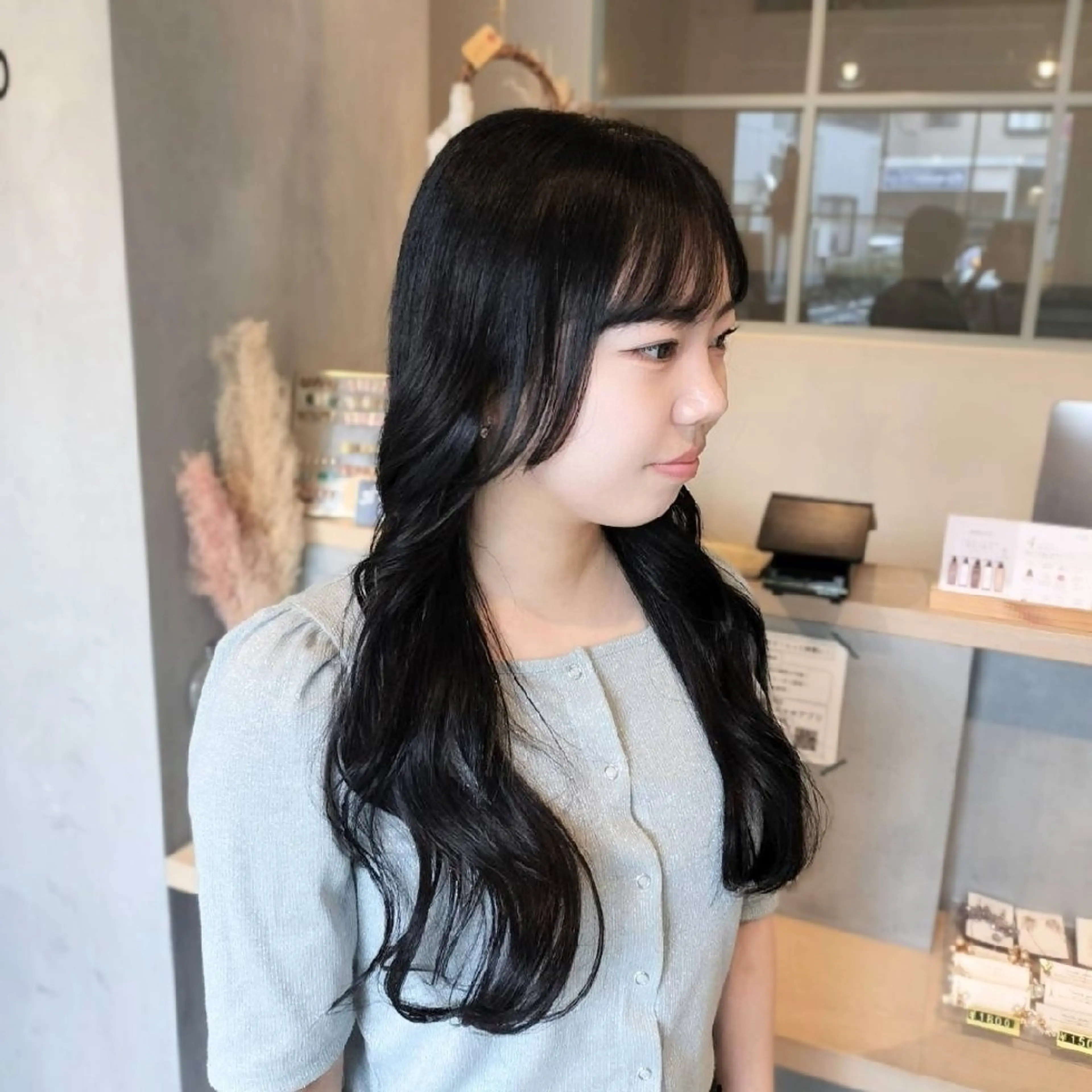 ロング ヘアカラー ROCCO ひなこのヘアスタイル