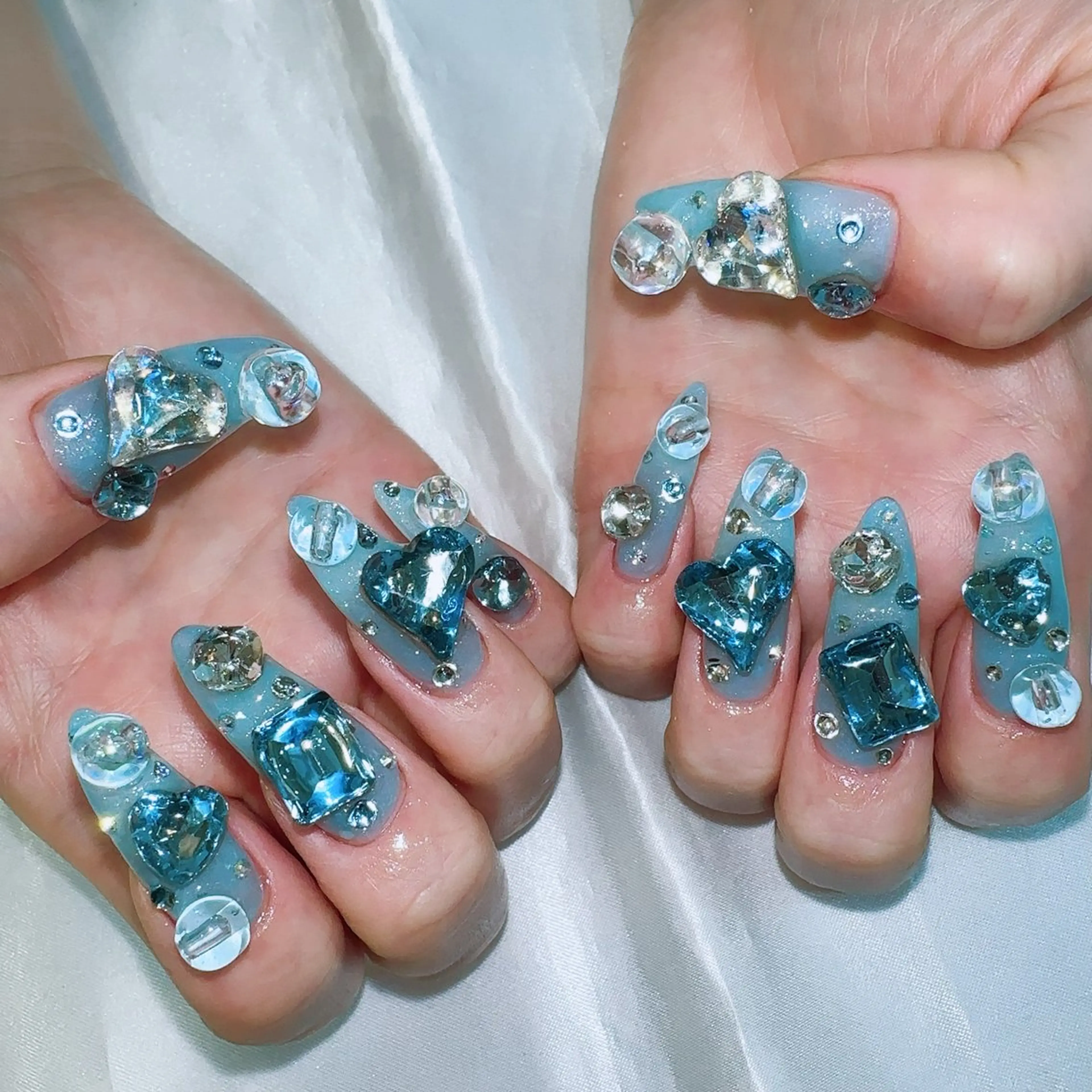 セミロング 韓国風ヘア HanaAoyama所属・HanaAoyama RINAのネイルデザイン