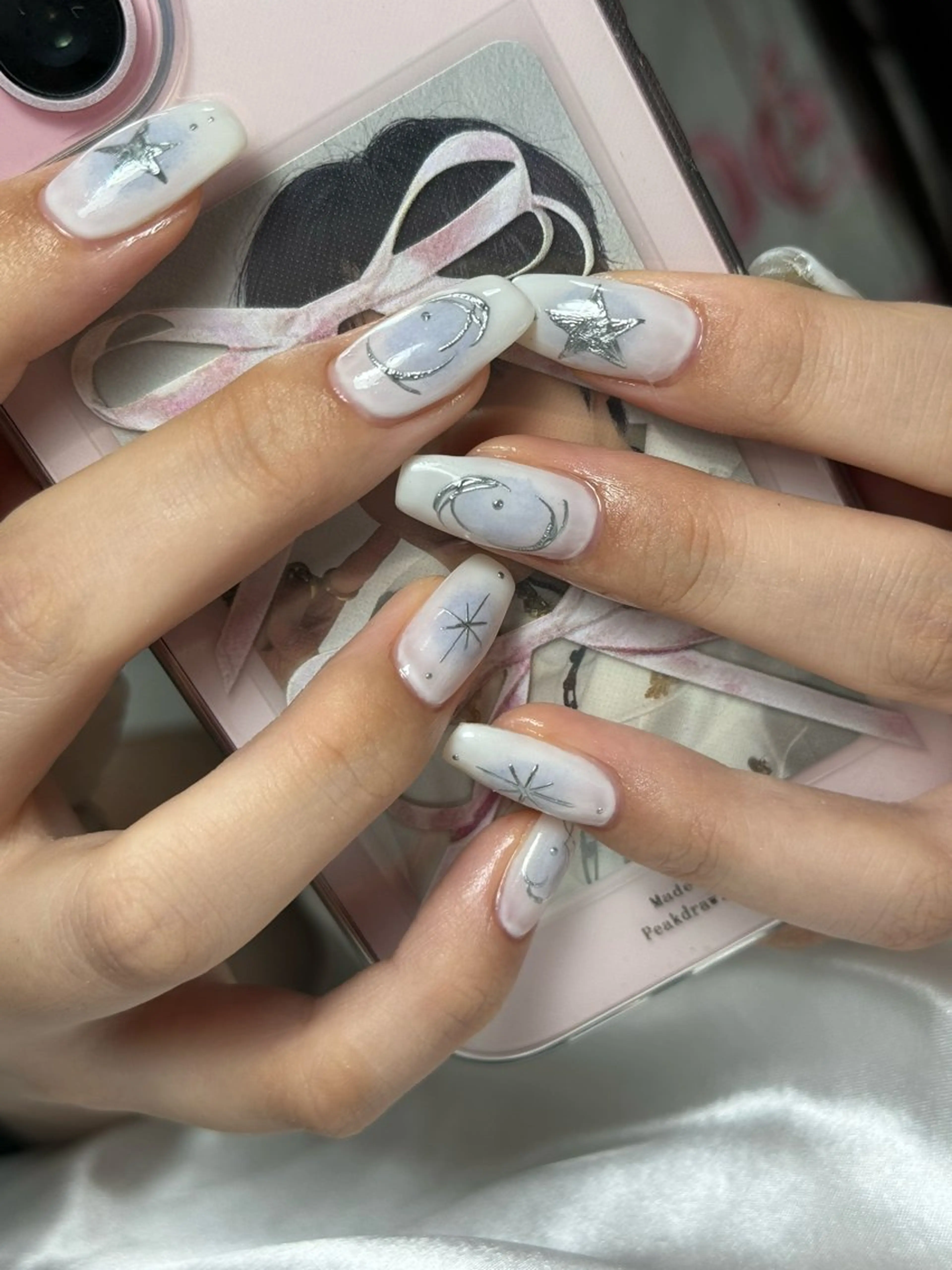 ネイル ブルー チークネイル ジェルネイル 韓国ネイル 持ち込み ハンドネイル flowers nailのネイルデザイン