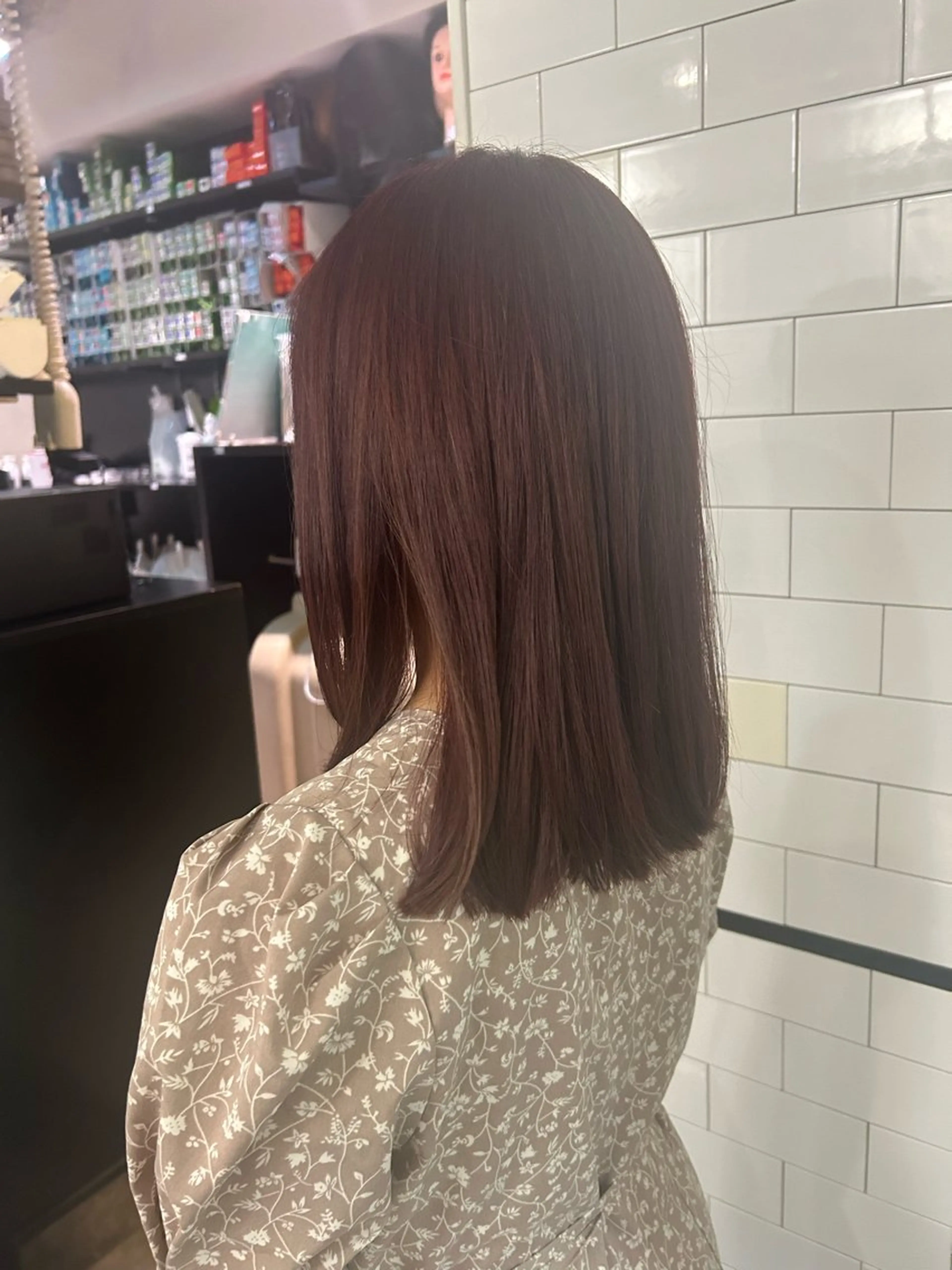 セミロング ピンクブラウン IT by ALBUMあいりのヘアスタイル
