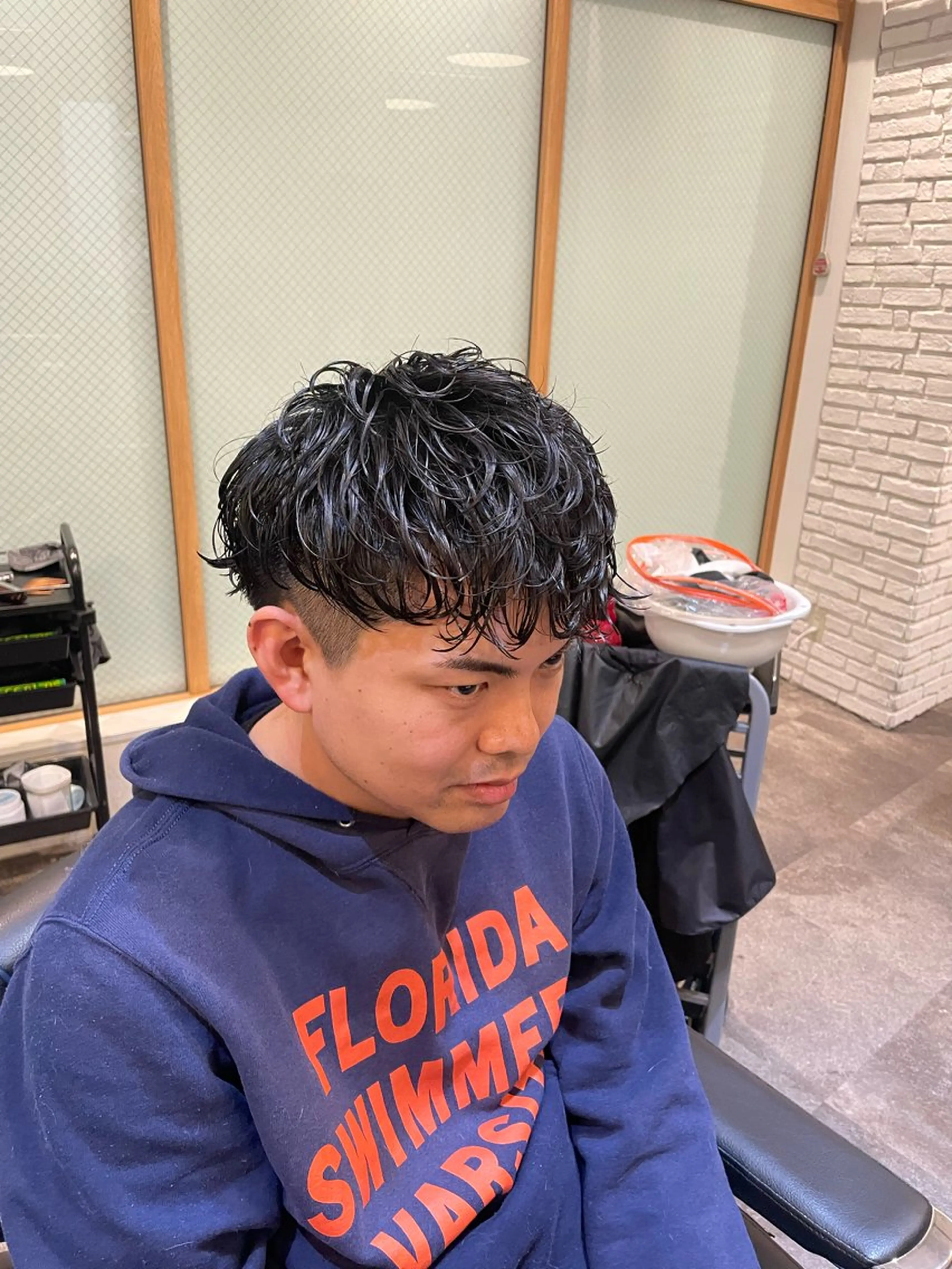 メンズ カット パーマ smilehair国分寺店所属・💈barber 中根 龍星のヘアスタイル