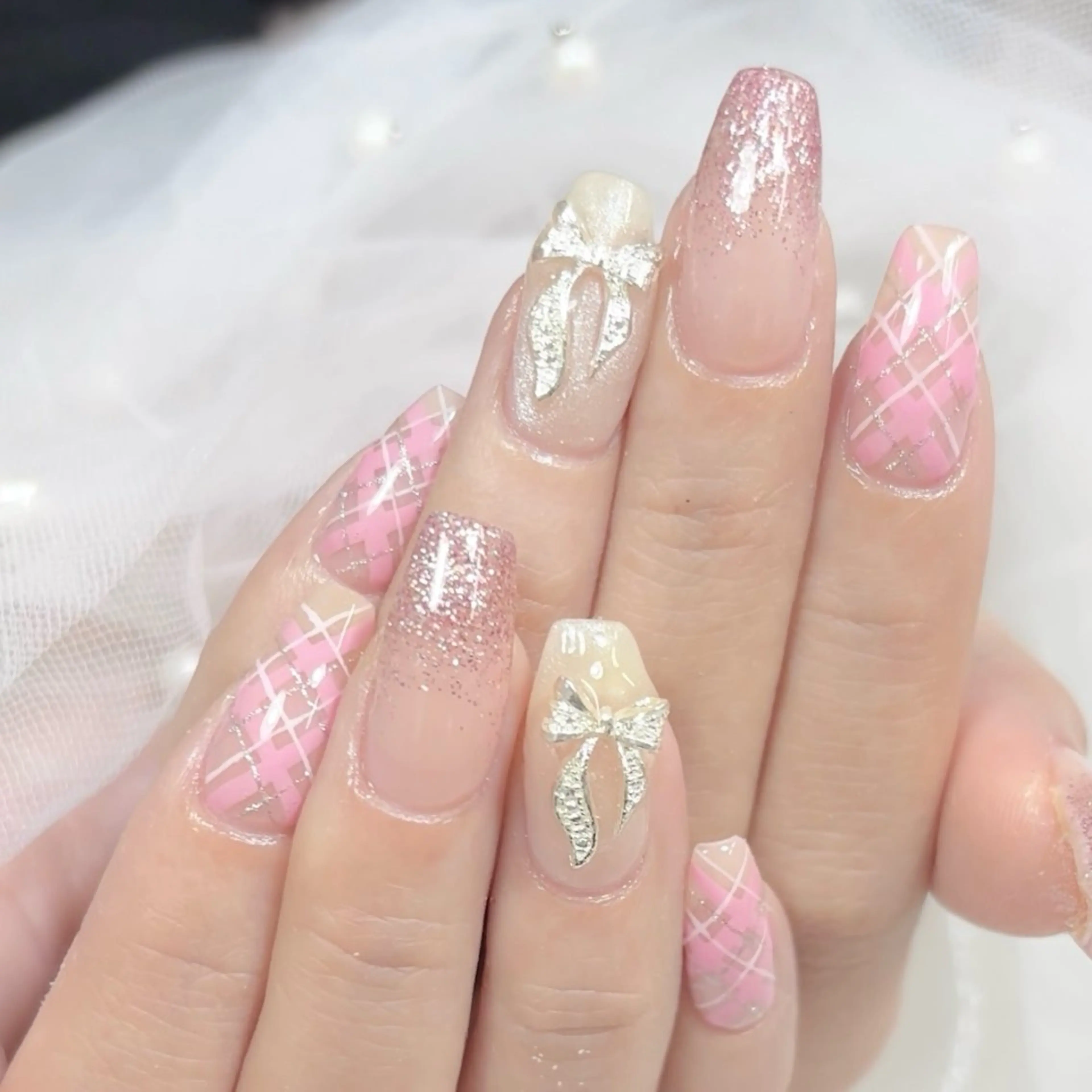 ネイル shiro所属・shiro あやかのネイルデザイン