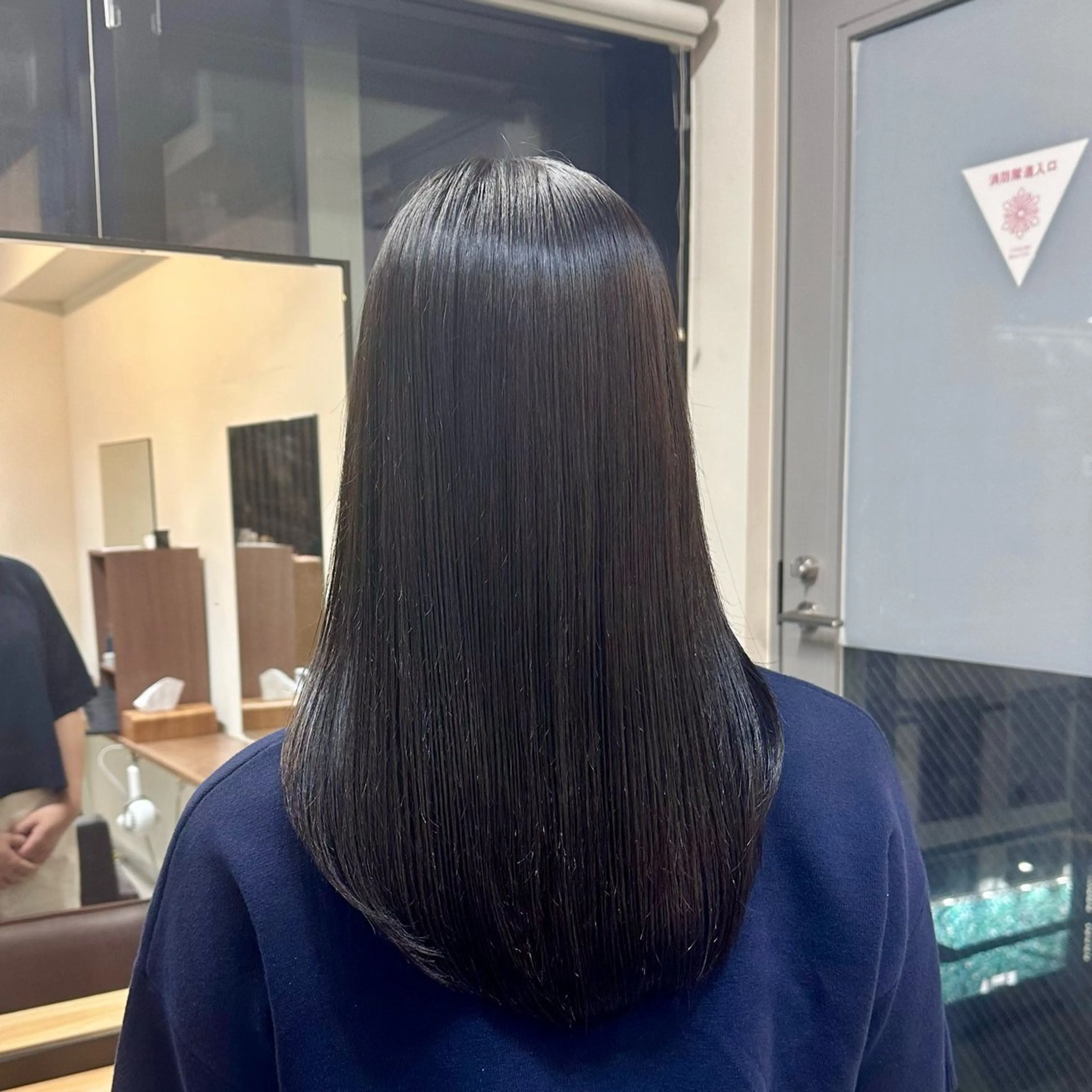 セミロング カラー ヘアアレンジ 透明感カラー 縮毛矯正 カット ヘアカラー 縮毛矯正 トリートメント ✨髪質改善💖 縮毛矯正💖mihoのヘアスタイル