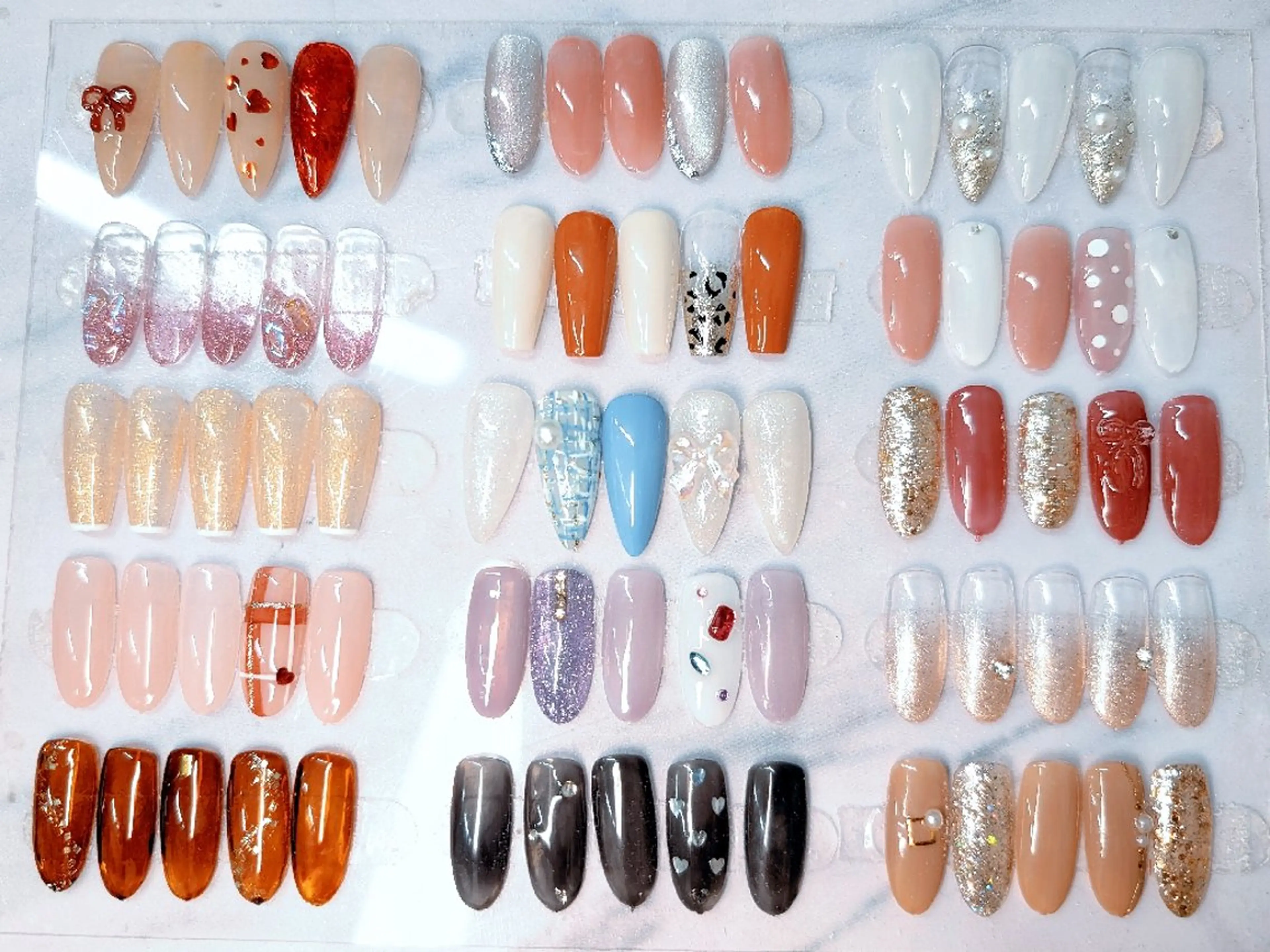 ネイル チークネイル 長さ出し フラッシュネイル フレンチネイル ジェルネイル Chouette Nailのネイルデザイン