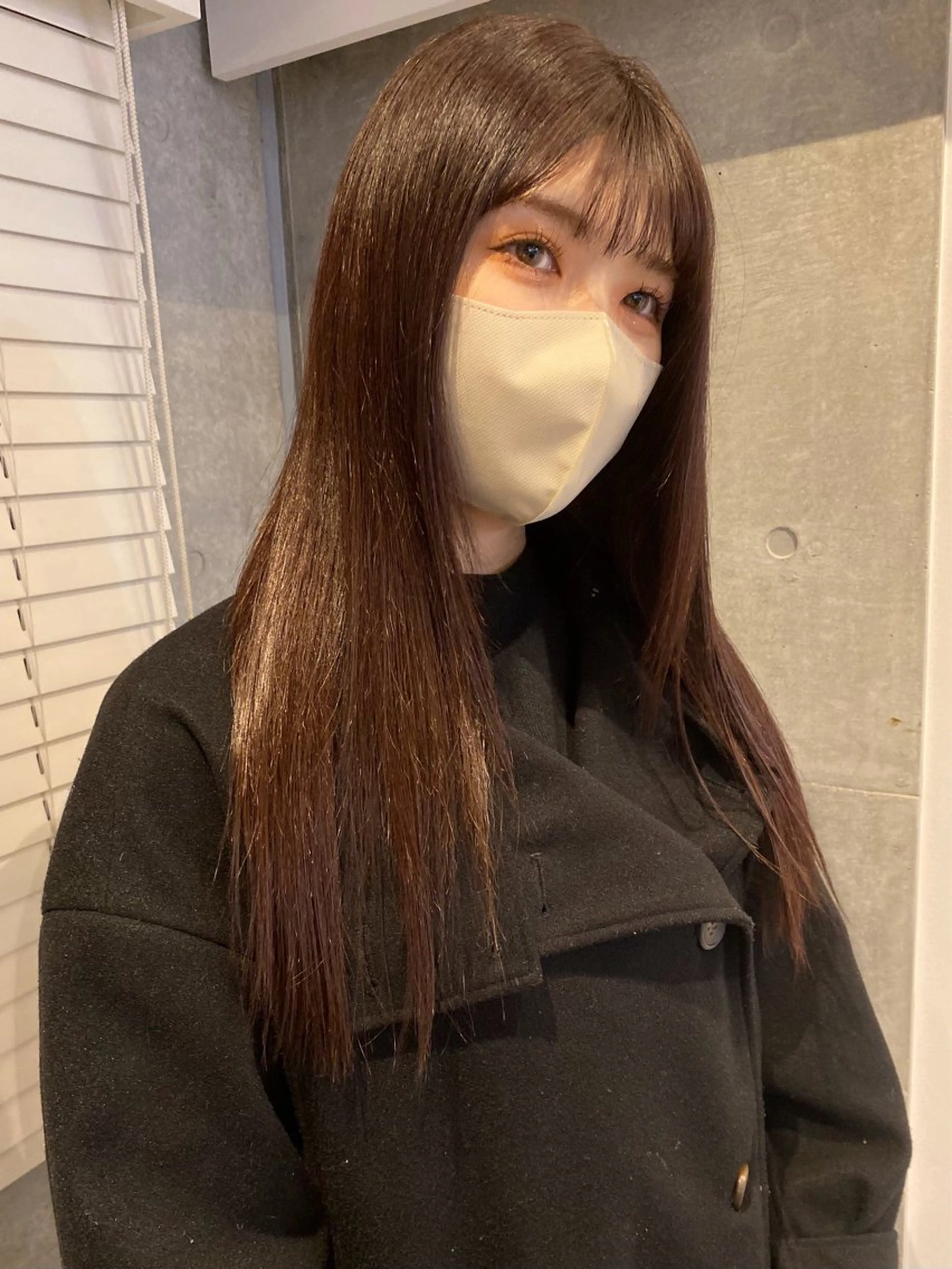 ロング カラー ヘアカラー 室谷 侑奈のヘアスタイル