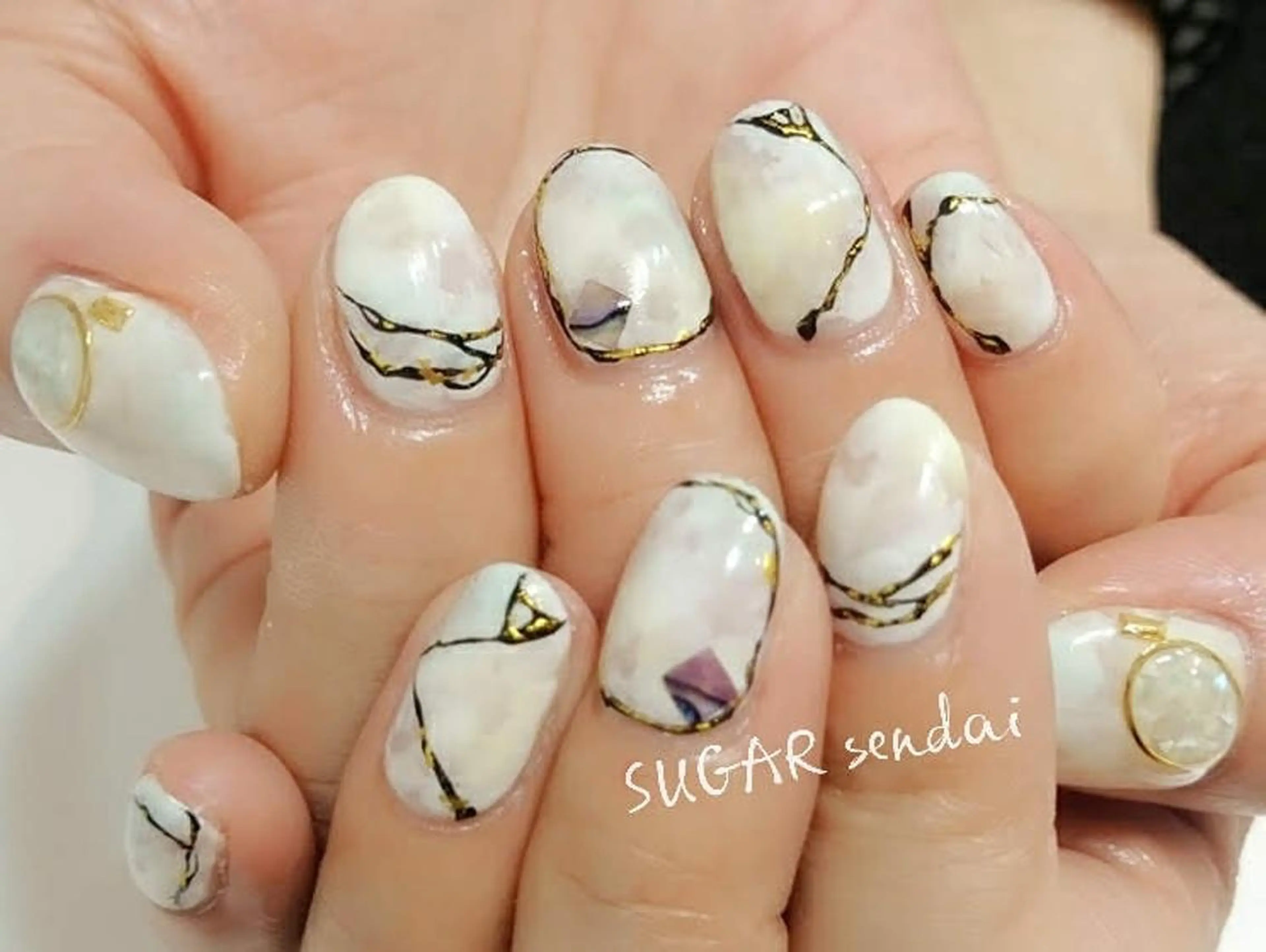 ネイル SUGAR sendai Nail所属・鈴木 ゆかりのネイルデザイン