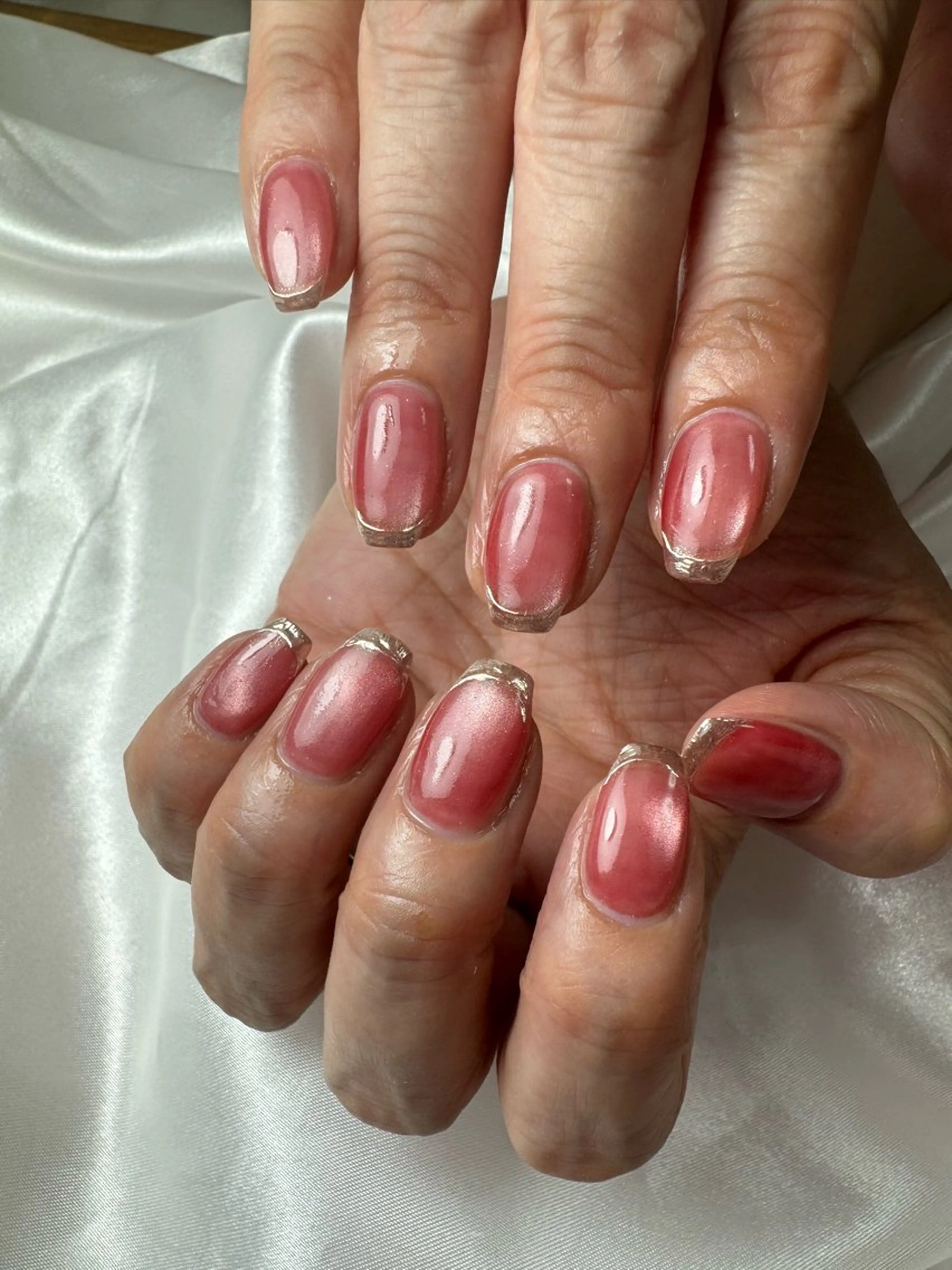 ネイル フレンチネイル ジェルネイル マグネットネイル ミラーネイル 持ち込み ハンドネイル flowers nailのネイルデザイン