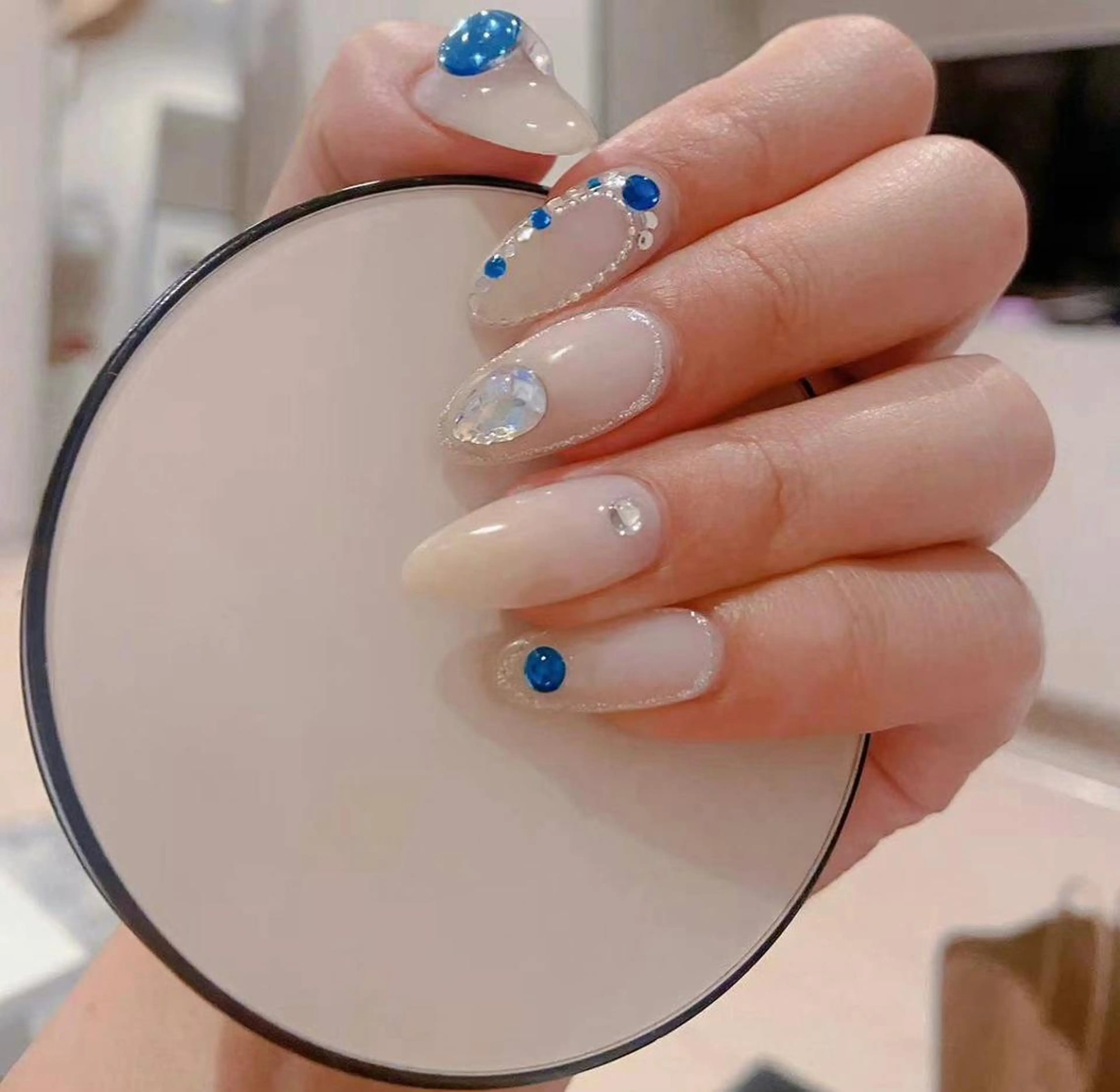 ネイル miou beaut y salonのネイルデザイン