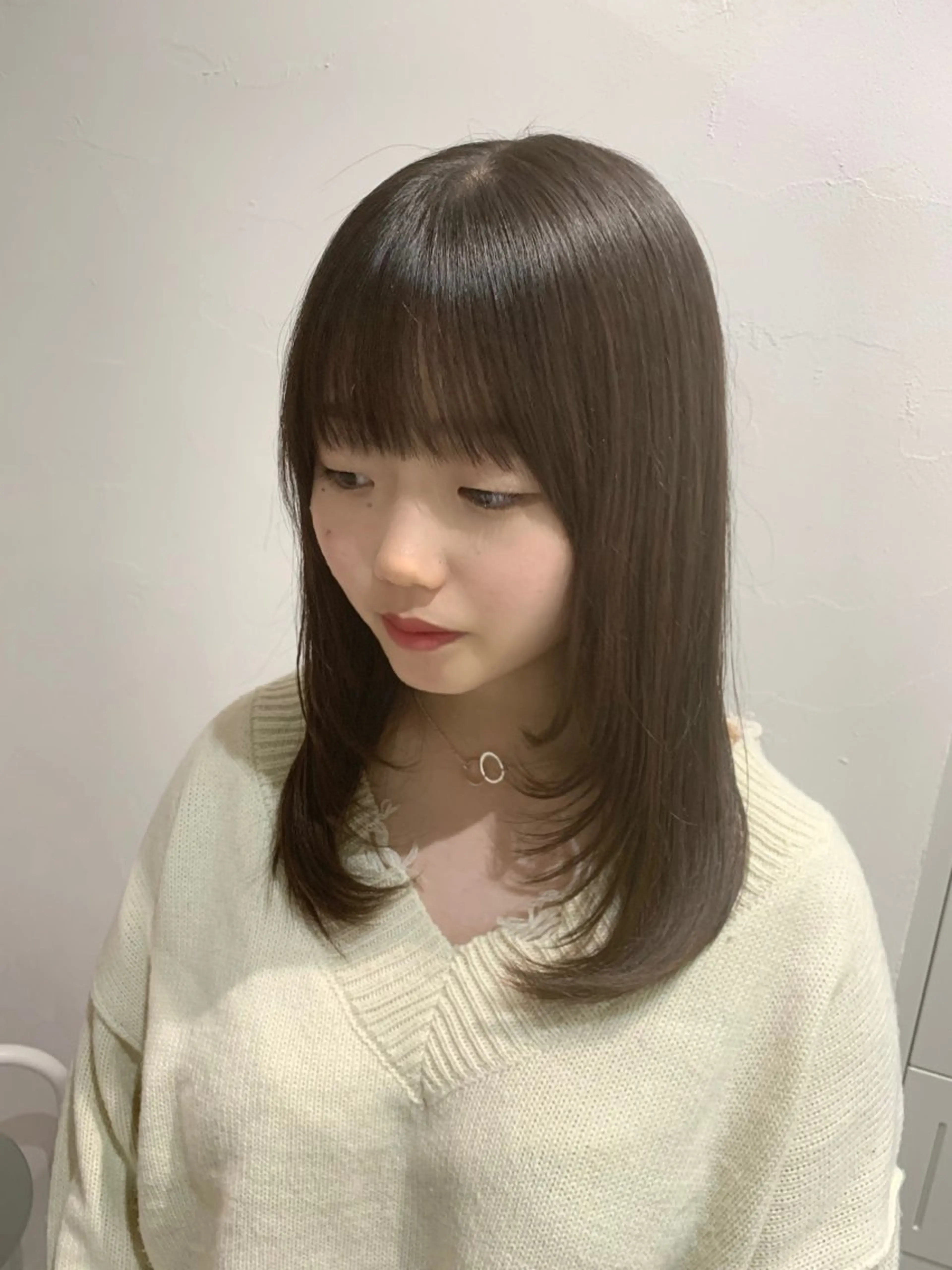 セミロング ヘアカラー LITTLE _KATOのヘアスタイル