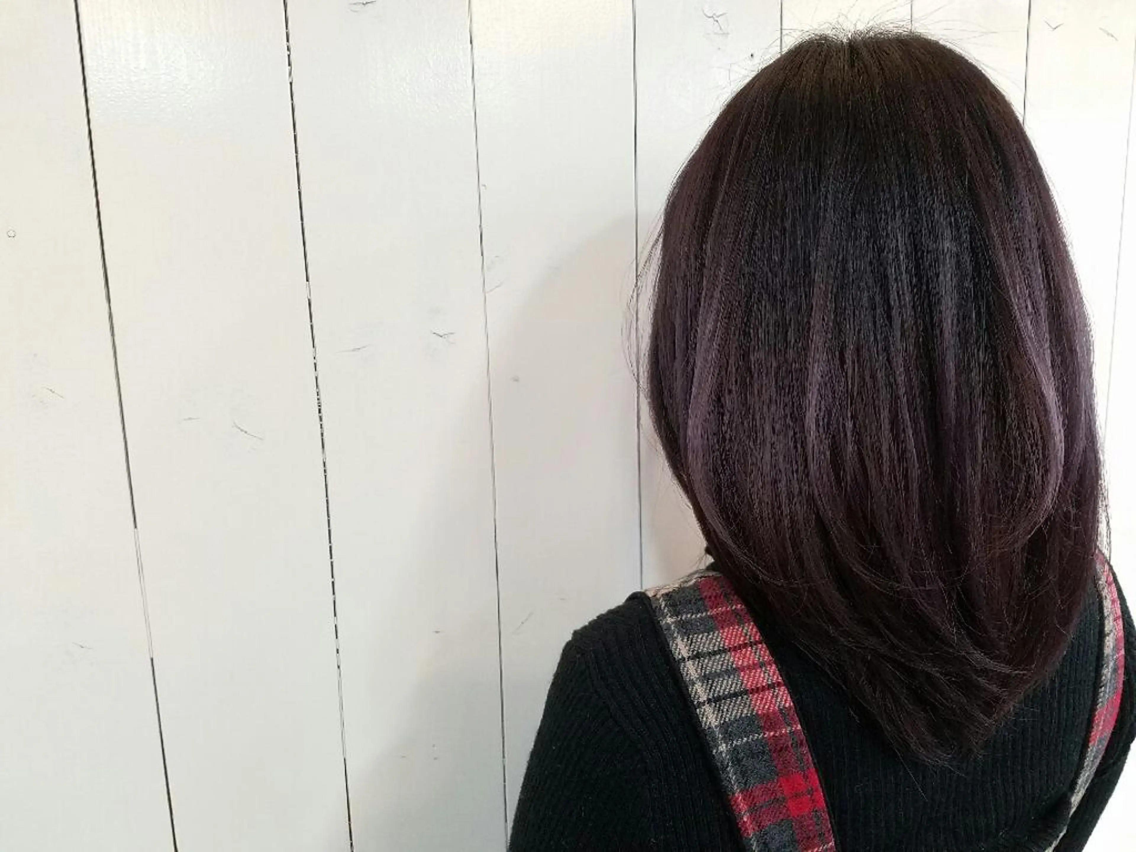 ミディアム パープルカラー ウルフ、ボブ美容師 今井のヘアスタイル