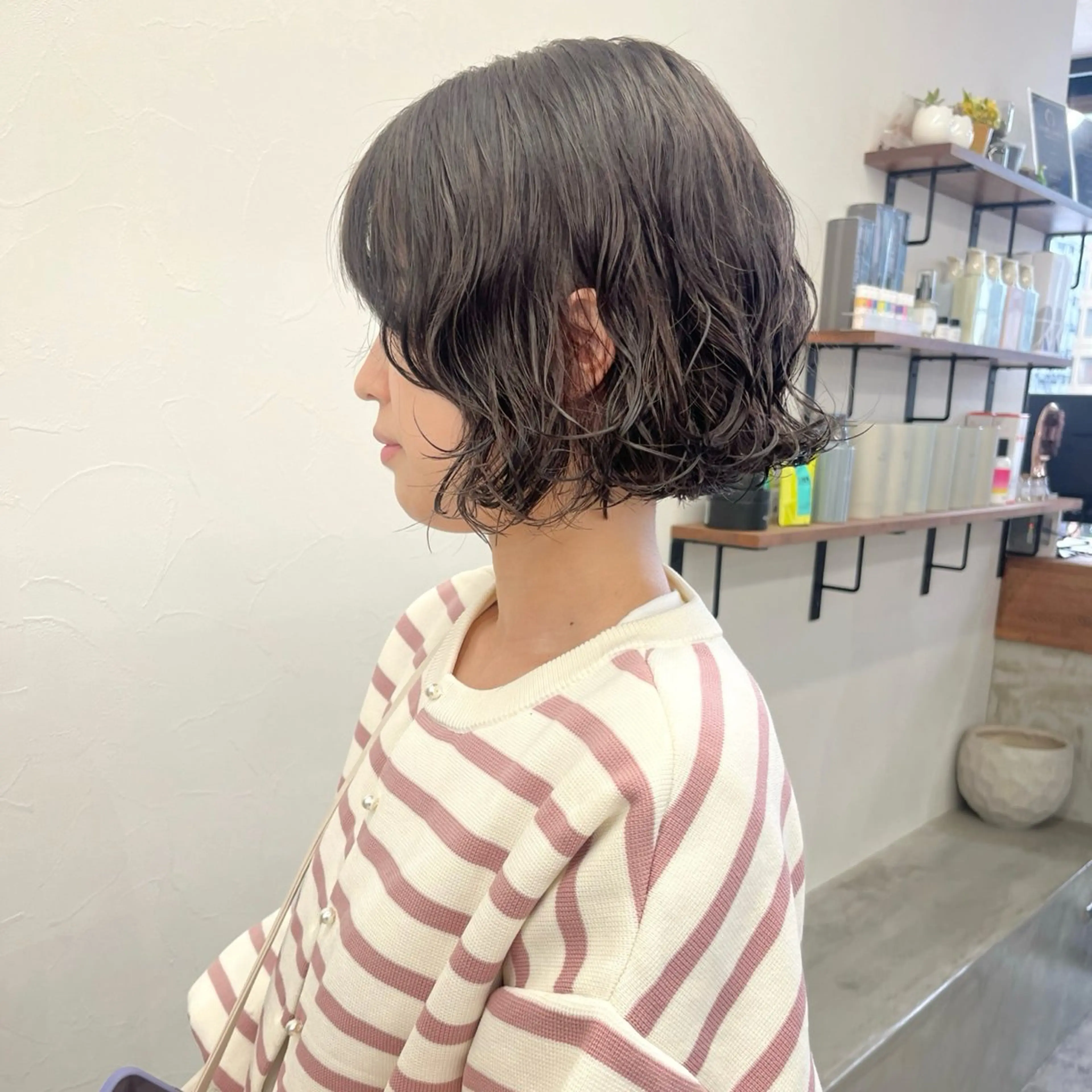 ショート パーマ ボブ 髪質改善 レイヤーカット 似合わせカット ショートヘア カット パーマ トリートメント 朝がちょっと楽しくな るshort･bobのヘアスタイル