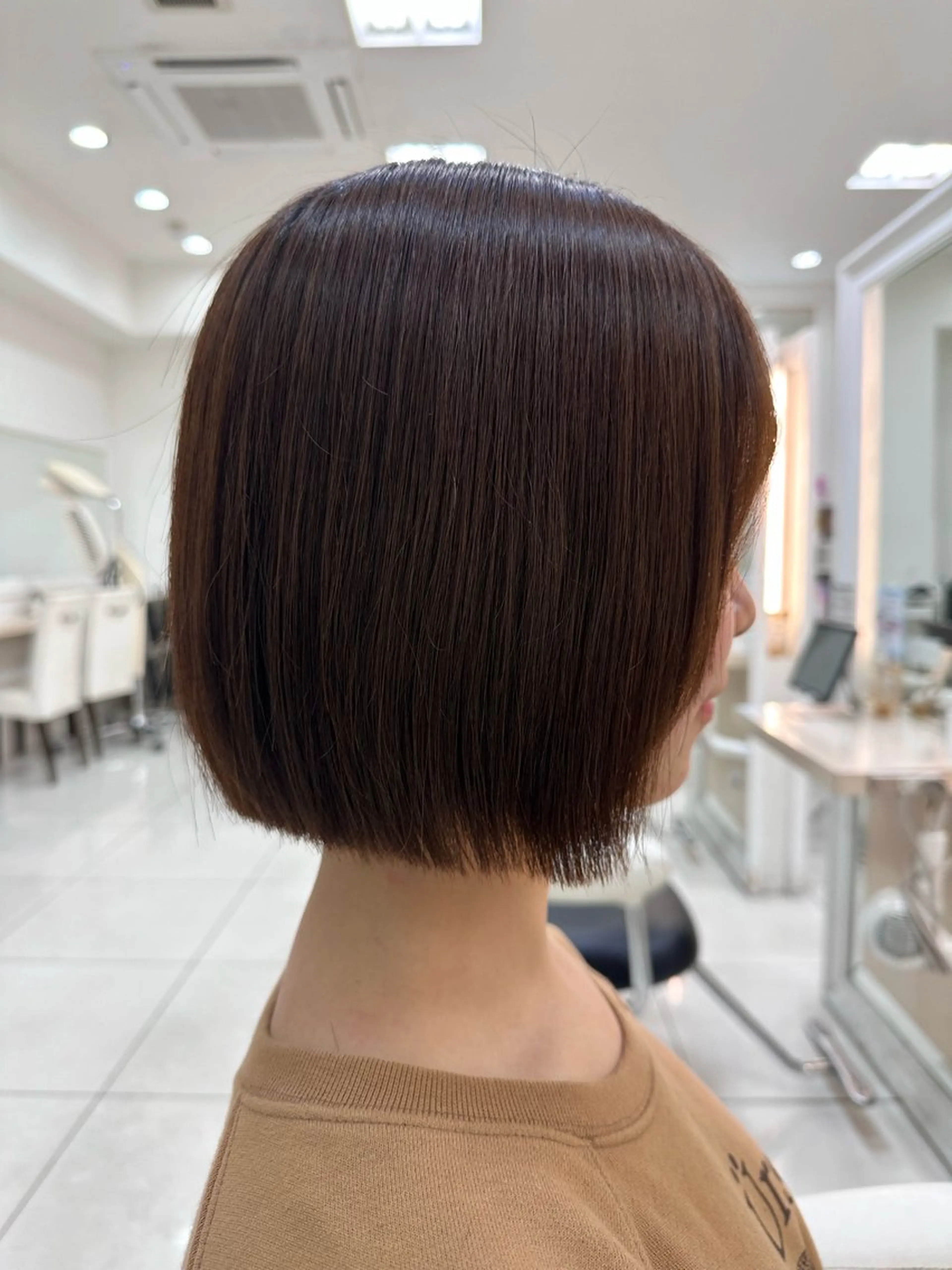 パーマ 切りっぱなしボブ ボブ 縮毛矯正 伊佐 愛のヘアスタイル