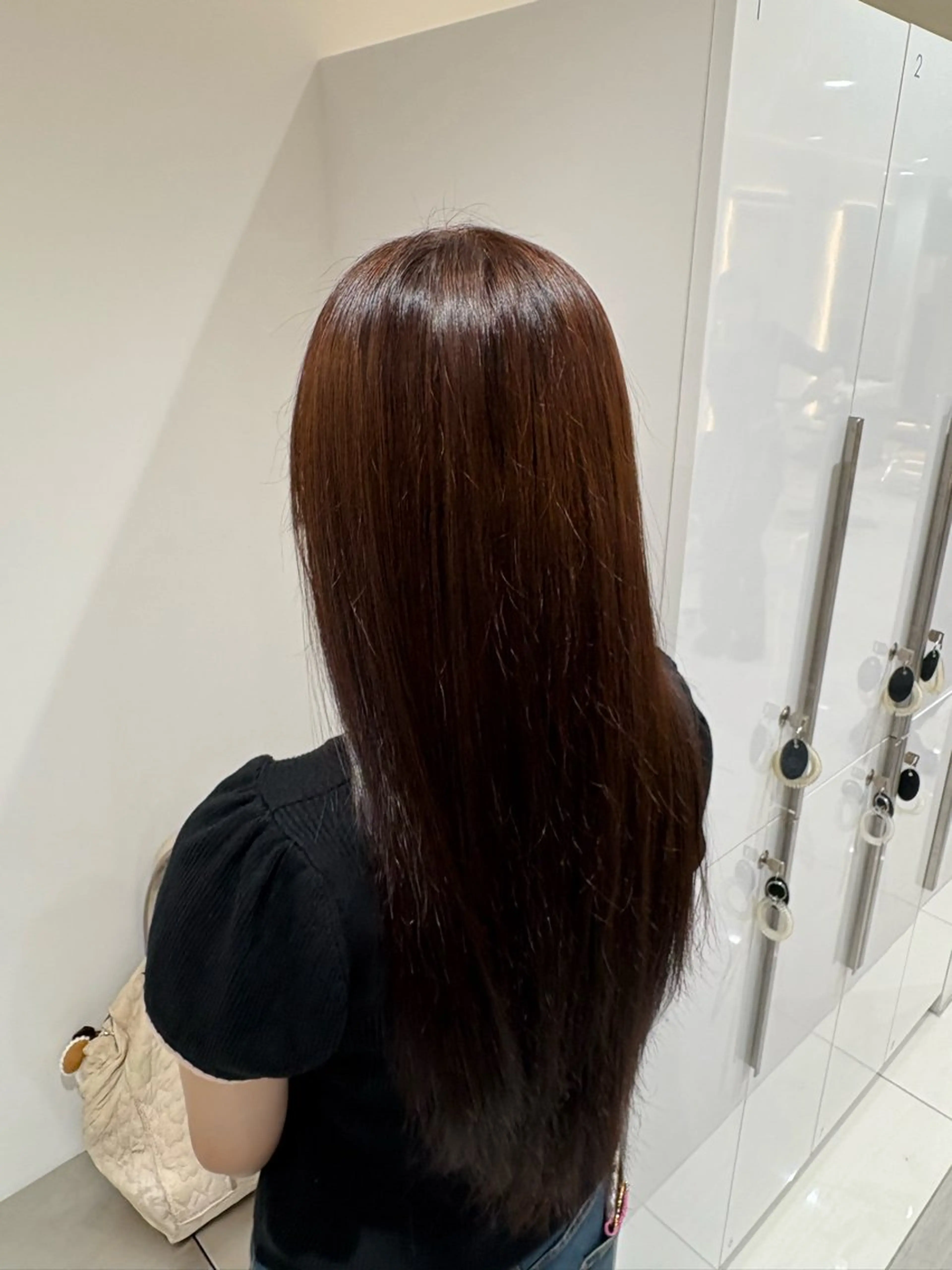 この時期にオススメ！暖色ヘアカラー（ワンカラー）の写真