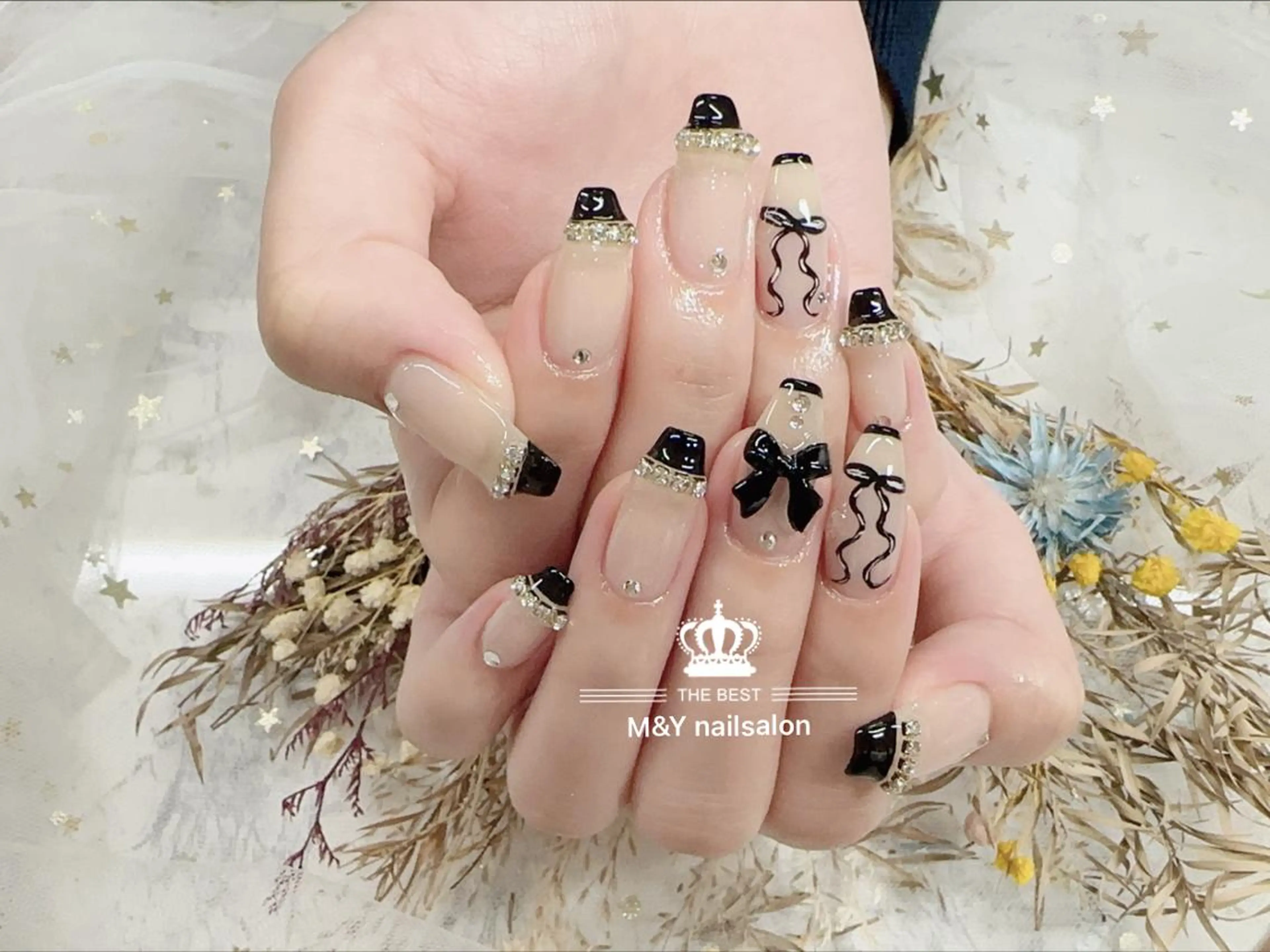 ネイル フレンチネイル リボン スカルプネイル ハンドネイル ハンドケア M&Y nail Salon 新宿店のネイルデザイン
