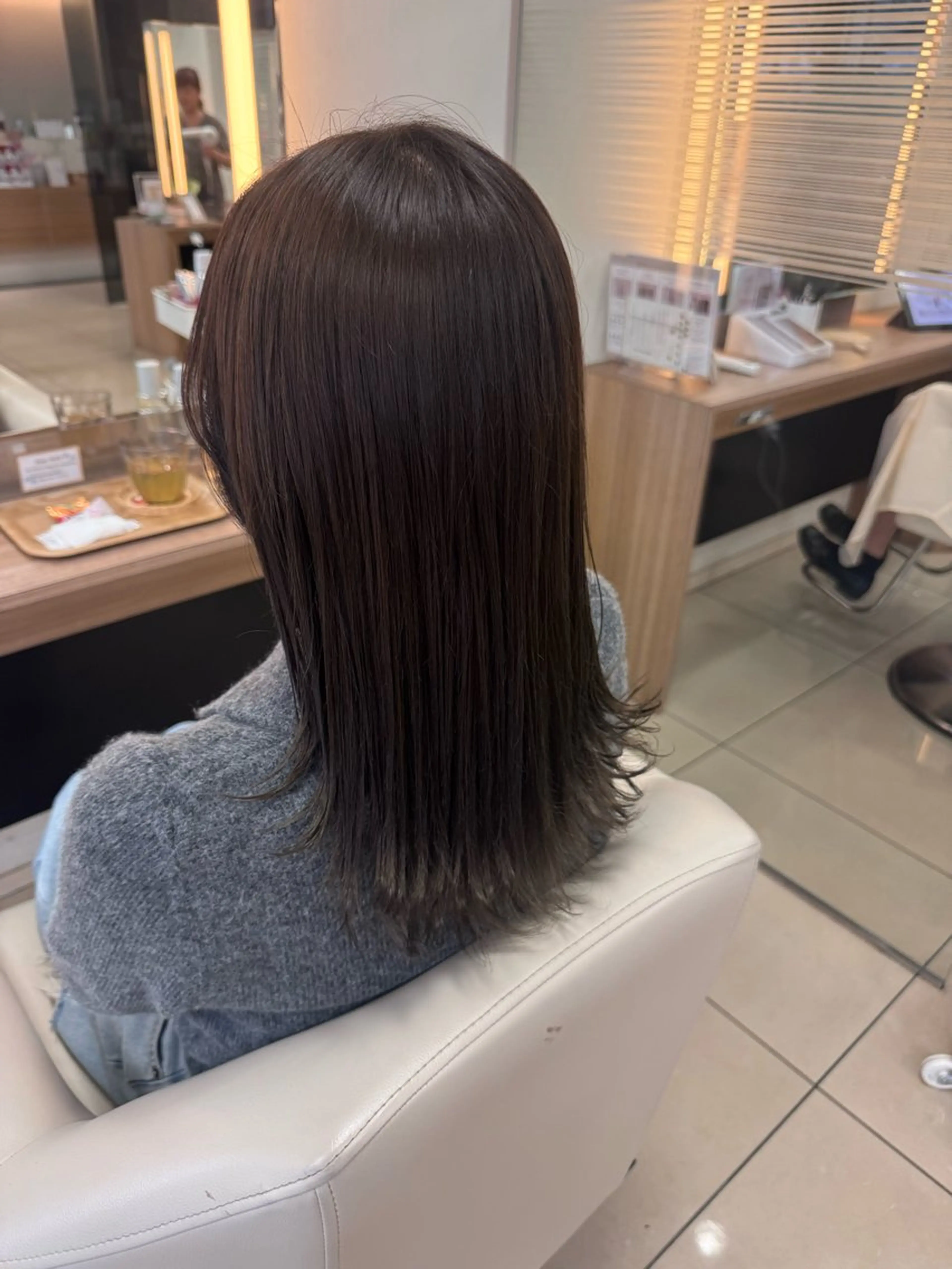ミディアム 艶カラー/ベージュ カラー/tuburaのヘアスタイル