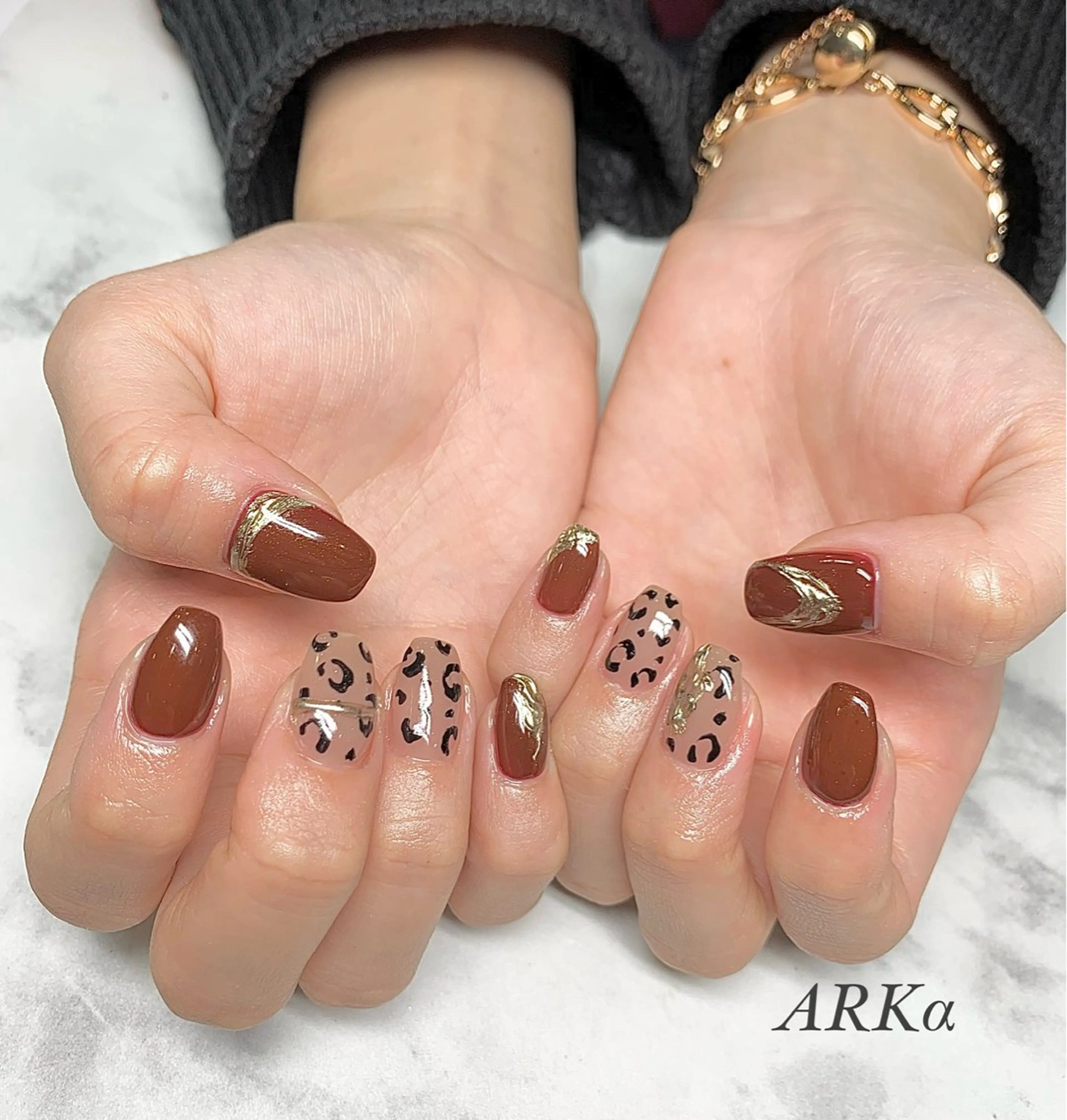 ネイル ミラーネイル ハンドネイル ARKα SHIORIのネイルデザイン